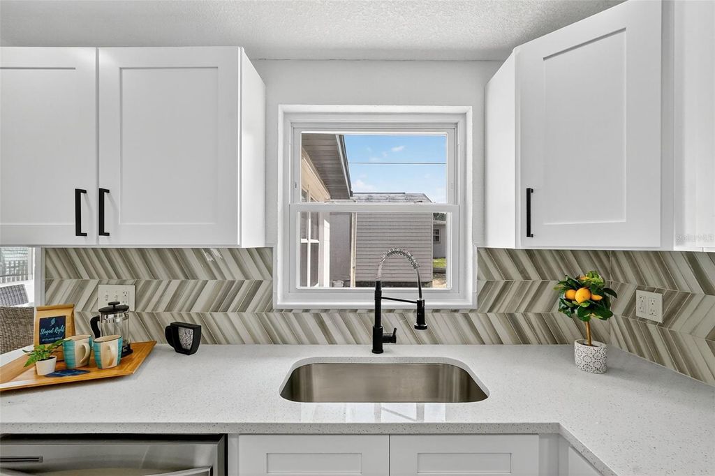 Photo of 1516 Sentinel Street, Holiday, FL 34690 (MLS # TB8435117)