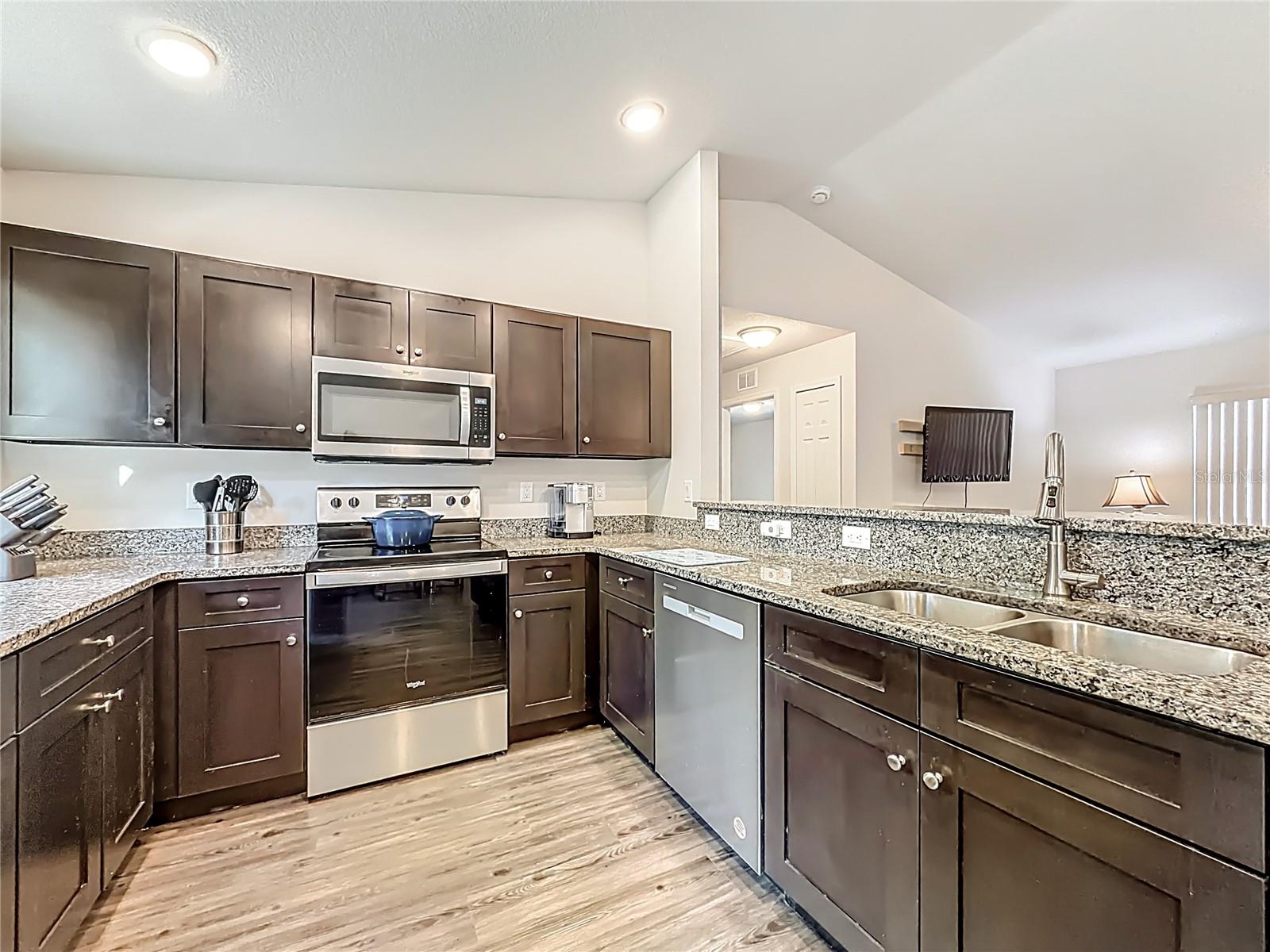 CITRUS SPGS UNIT 09 - Residential