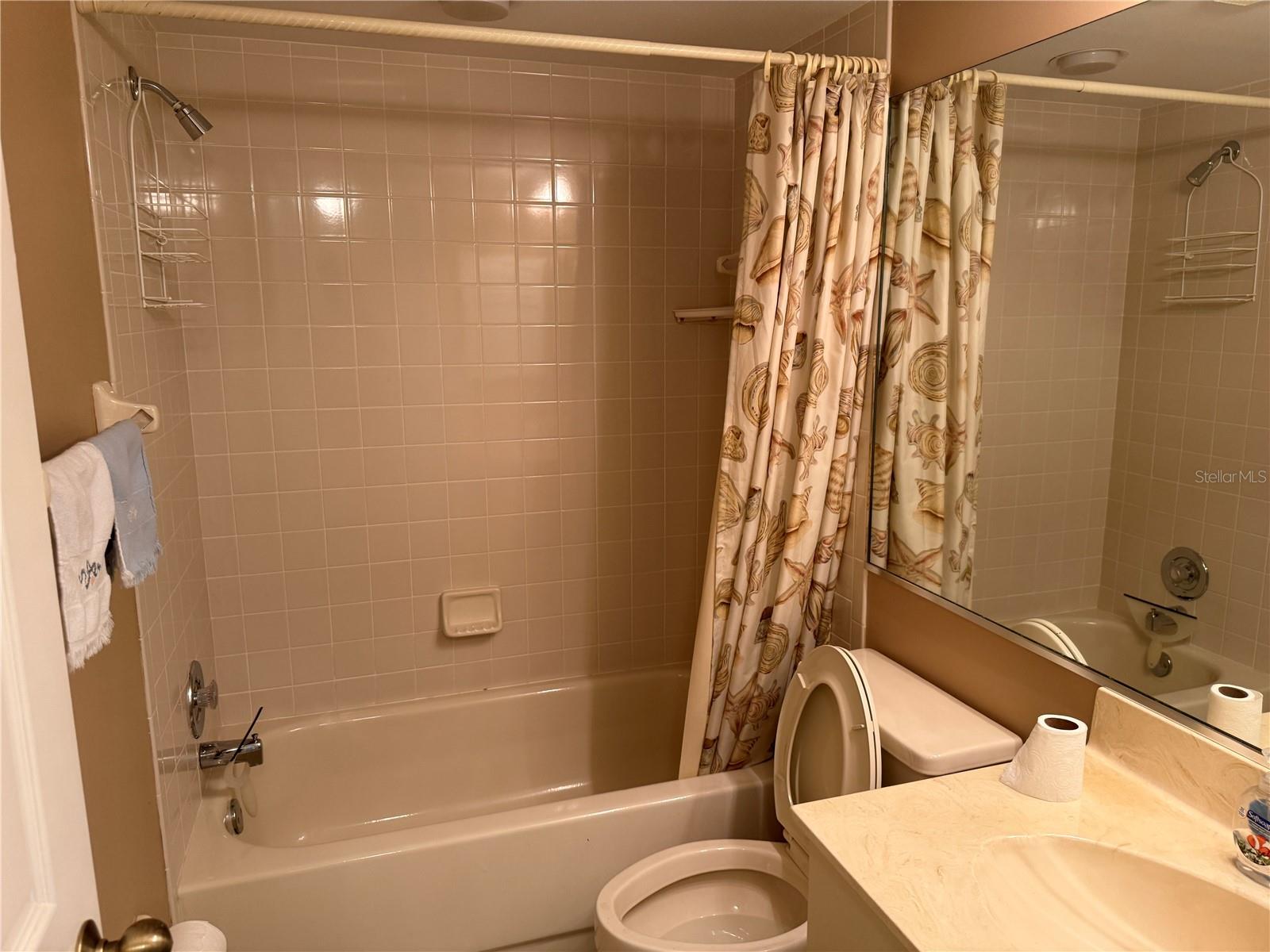 ASHTON LAKES 01 & 02 - Residential