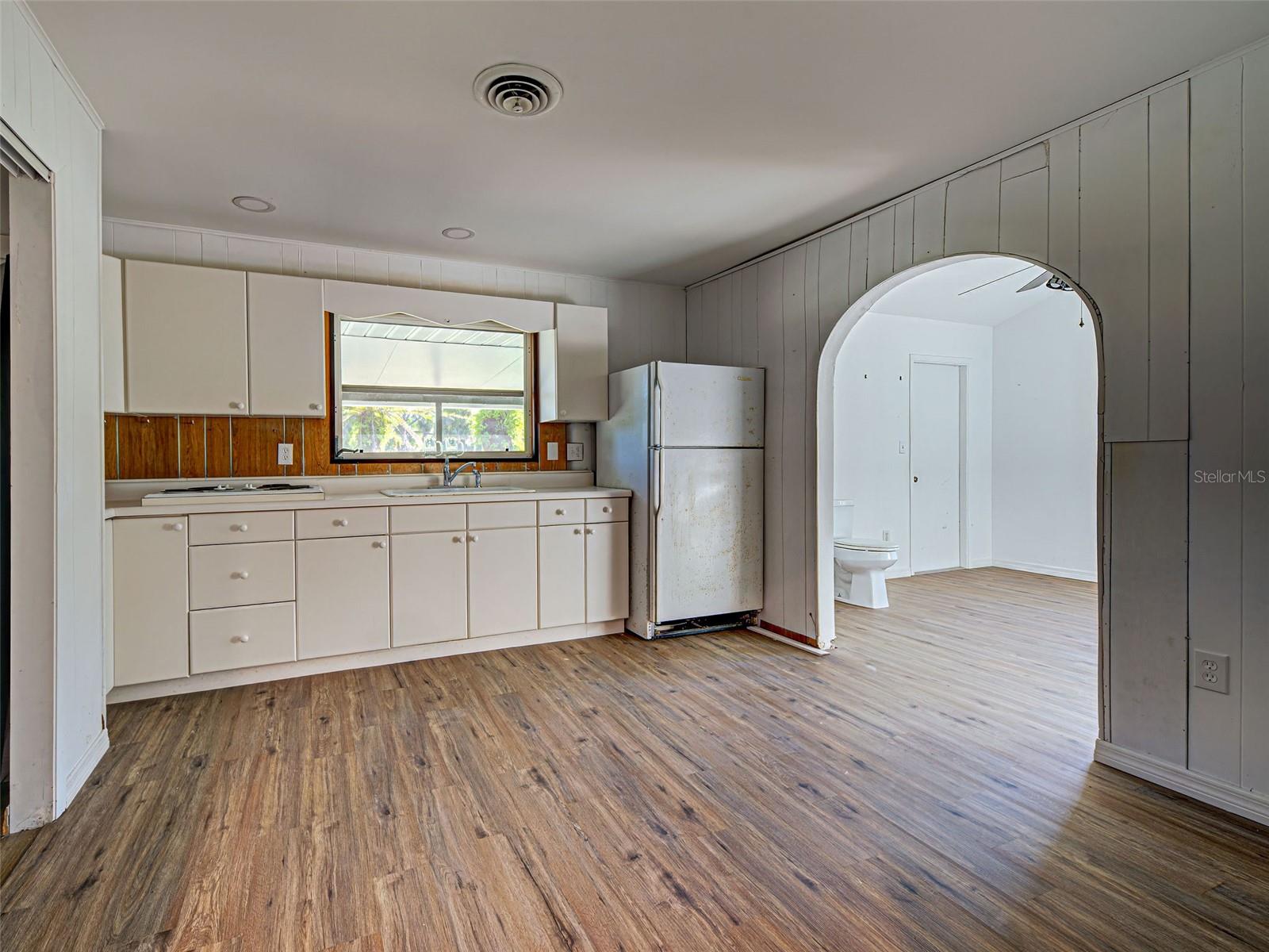 ENGLEWOOD OF - Residential