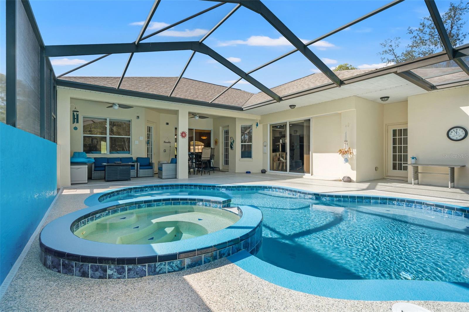 ENCLAVE OF WOODLAND WATERS,THE - Residential