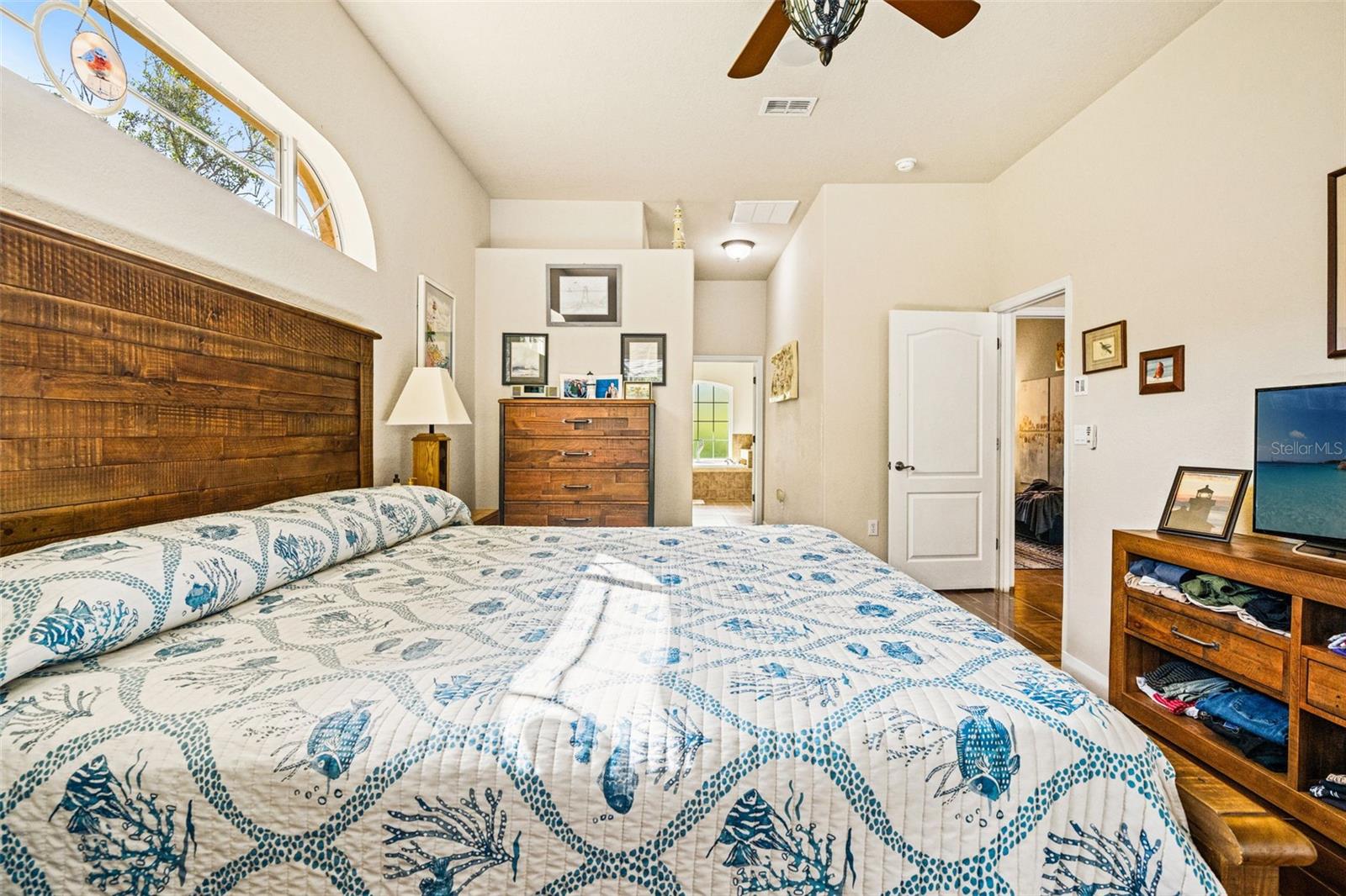 ENCLAVE OF WOODLAND WATERS,THE - Residential