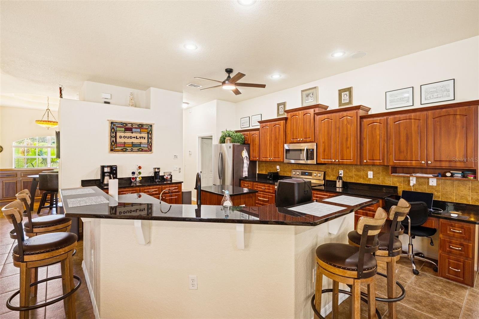 ENCLAVE OF WOODLAND WATERS,THE - Residential