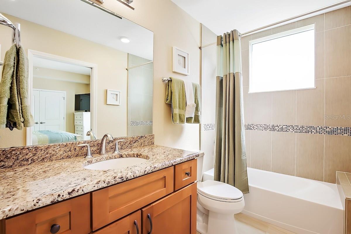 DOLPHIN KEY CONDO - Residential