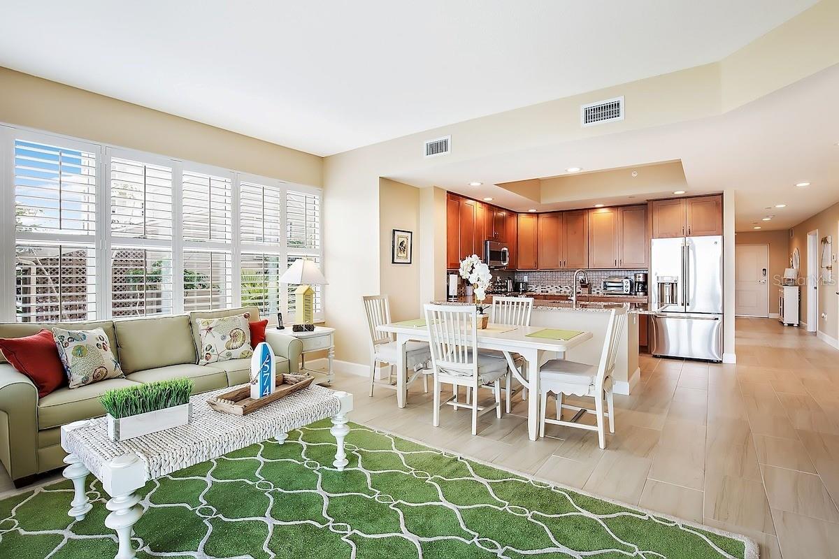 DOLPHIN KEY CONDO - Residential