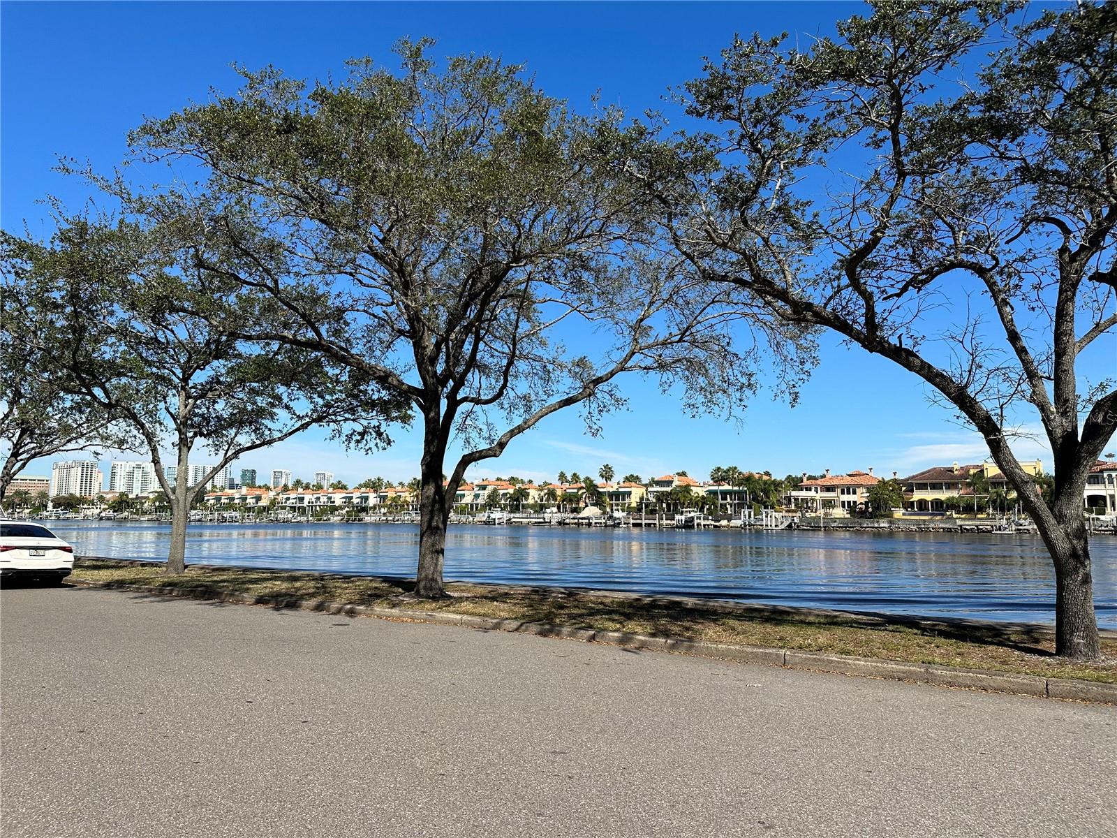 DAVIS ISLANDS PB10 PG52 TO 57 - Land