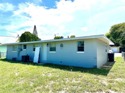 A home in DAYTONA BEACH