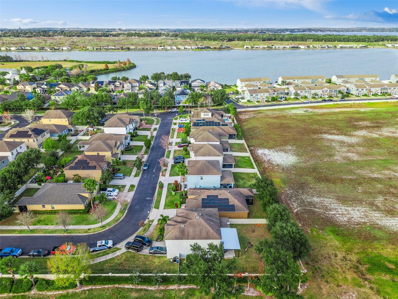 WATERSIDE POINTE - Residential