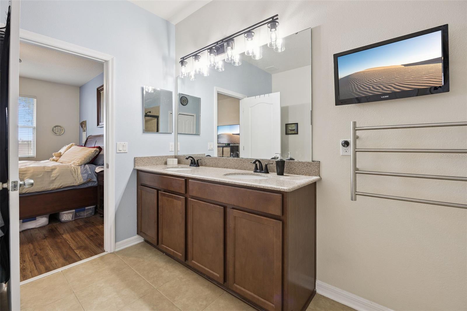 WATERSIDE POINTE - Residential