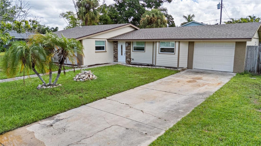 Photo of 3831 118th Street W, Bradenton, FL 34210 (MLS # A4701876)