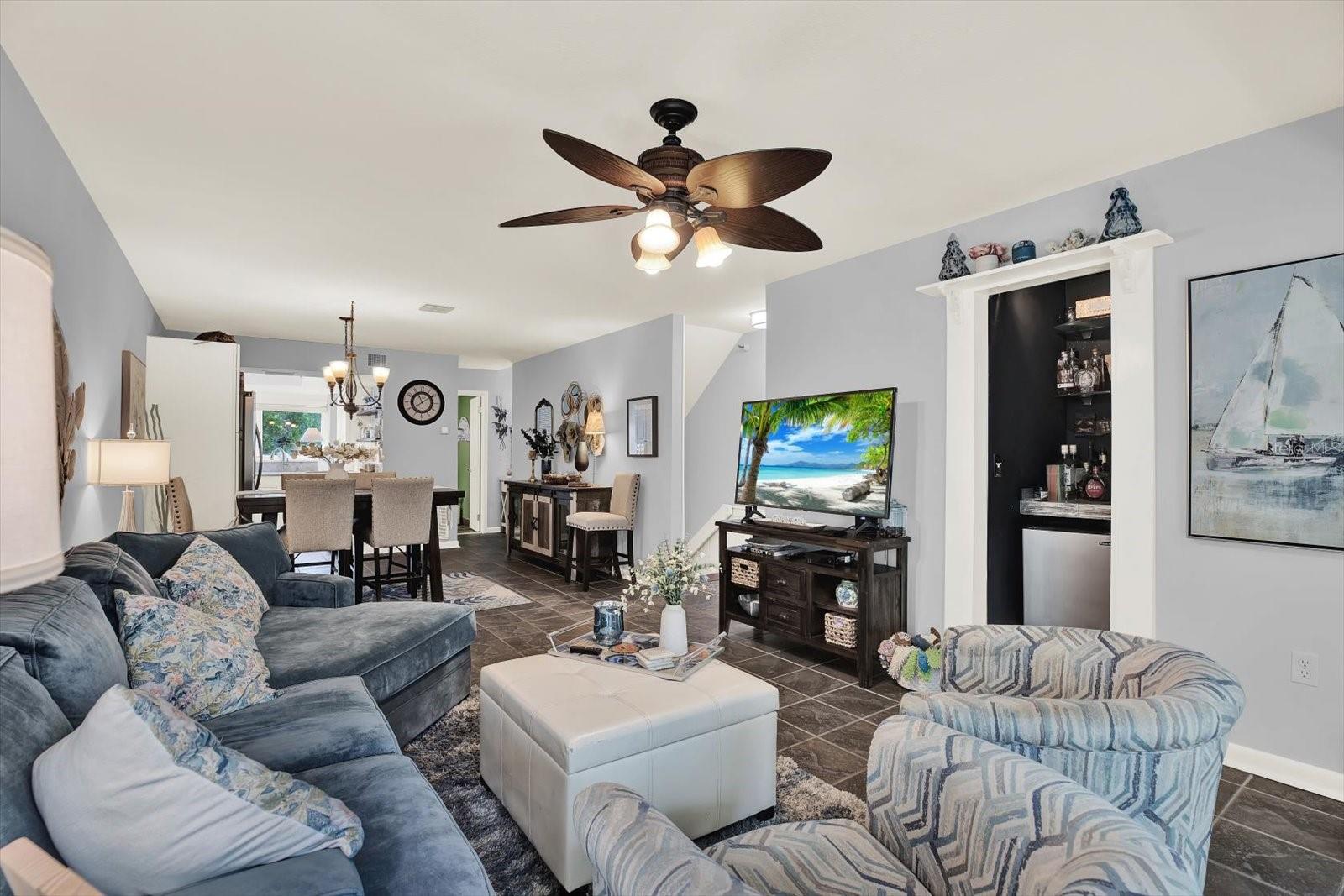ISLAND CLUB OF TARPON - Residential