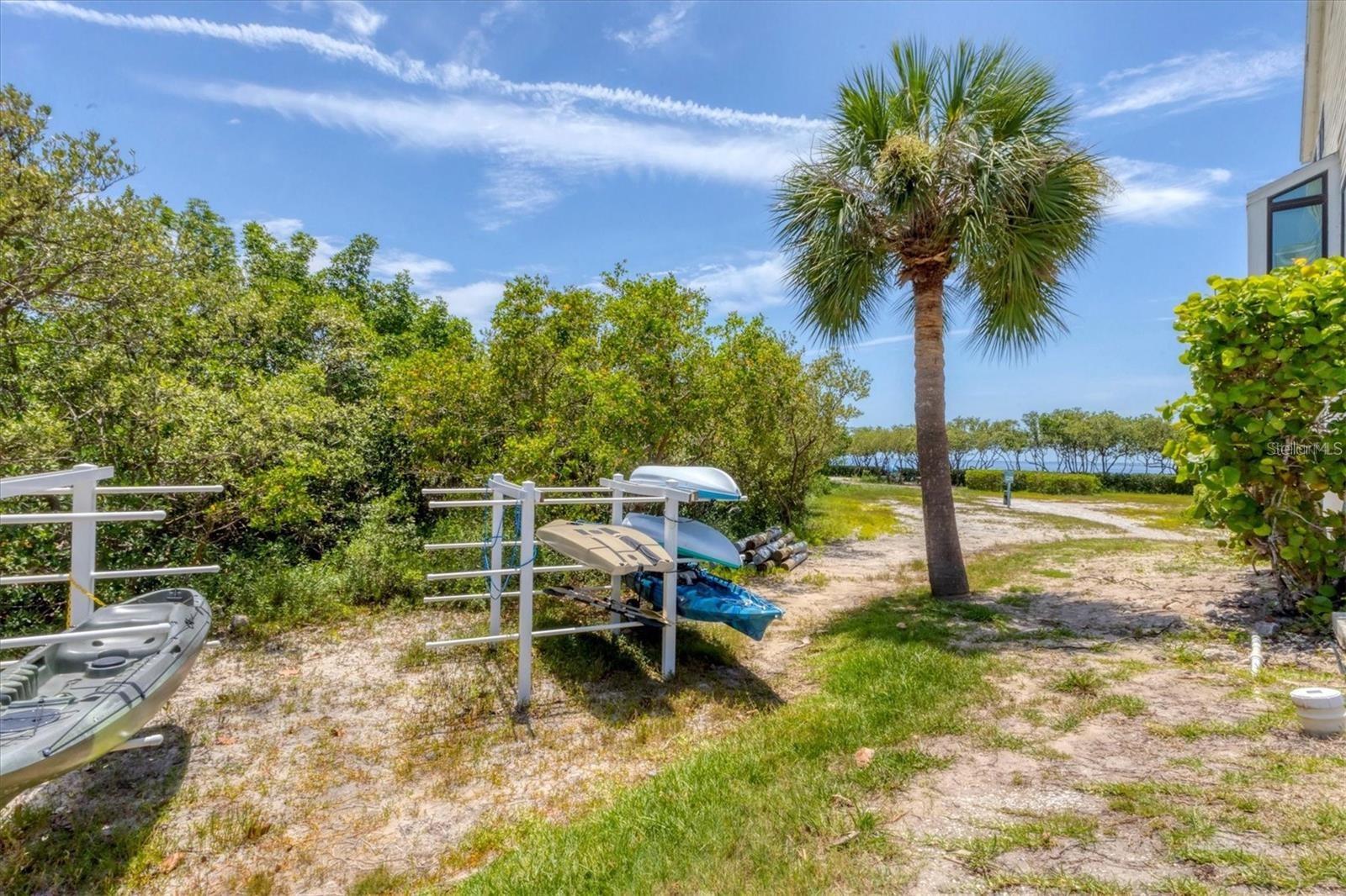 ISLAND CLUB OF TARPON - Residential