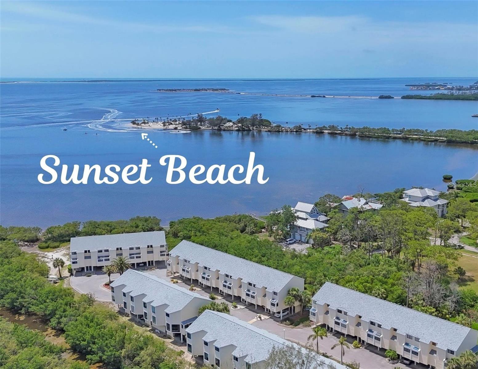 ISLAND CLUB OF TARPON - Residential
