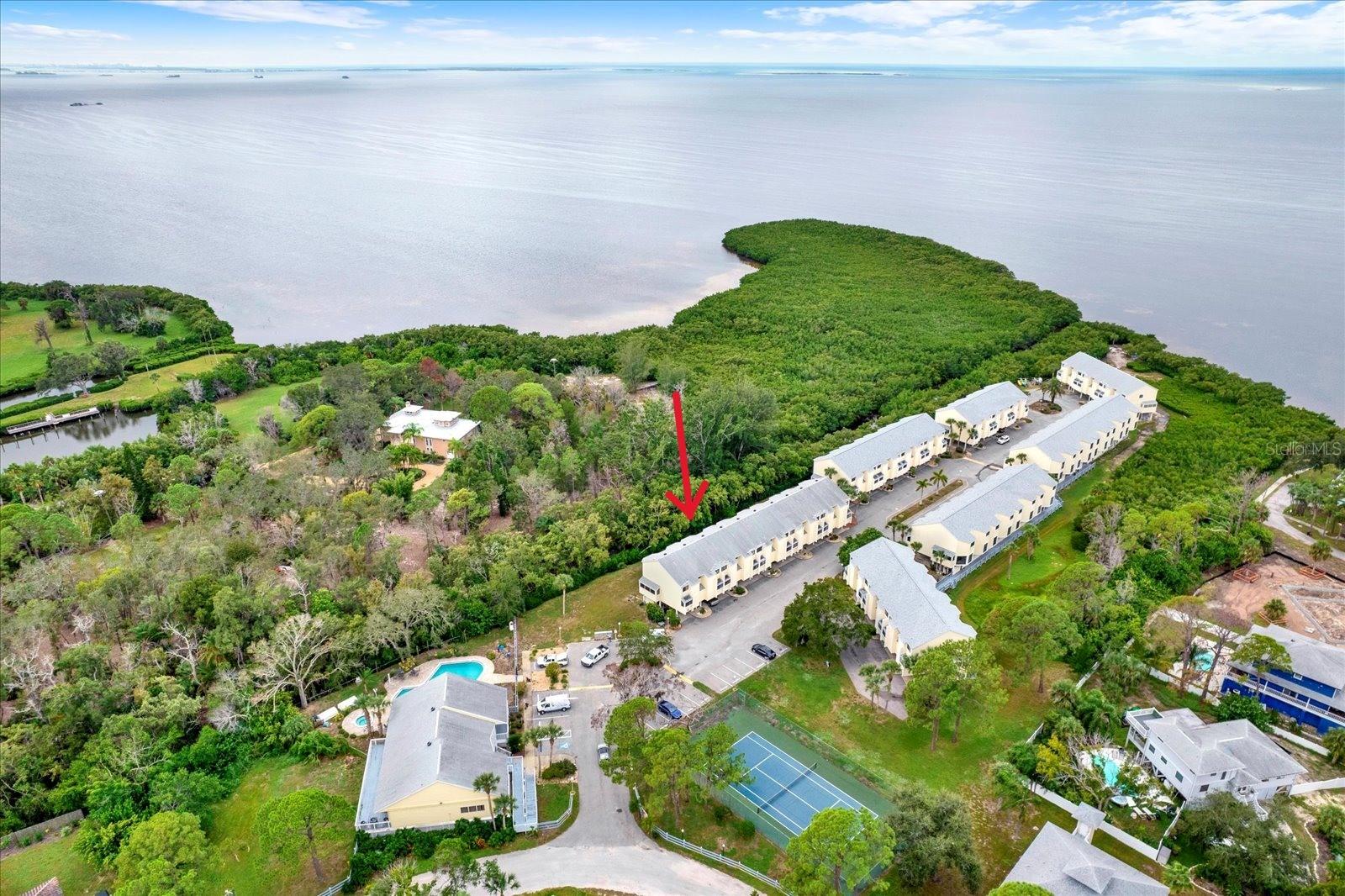 ISLAND CLUB OF TARPON - Residential