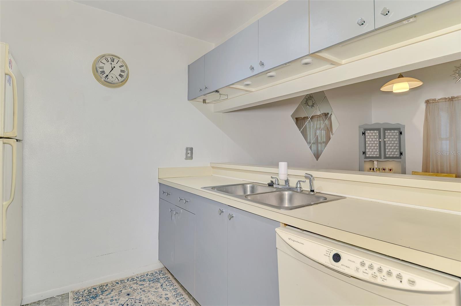 MIRROR LAKE SEC 3 - Residential