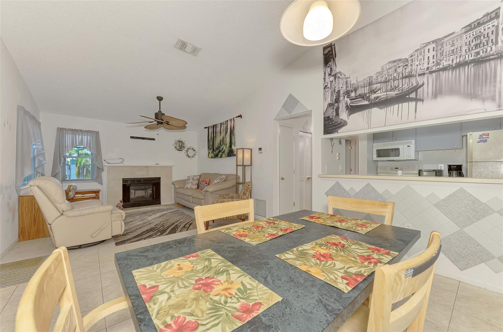 MIRROR LAKE SEC 3 - Residential
