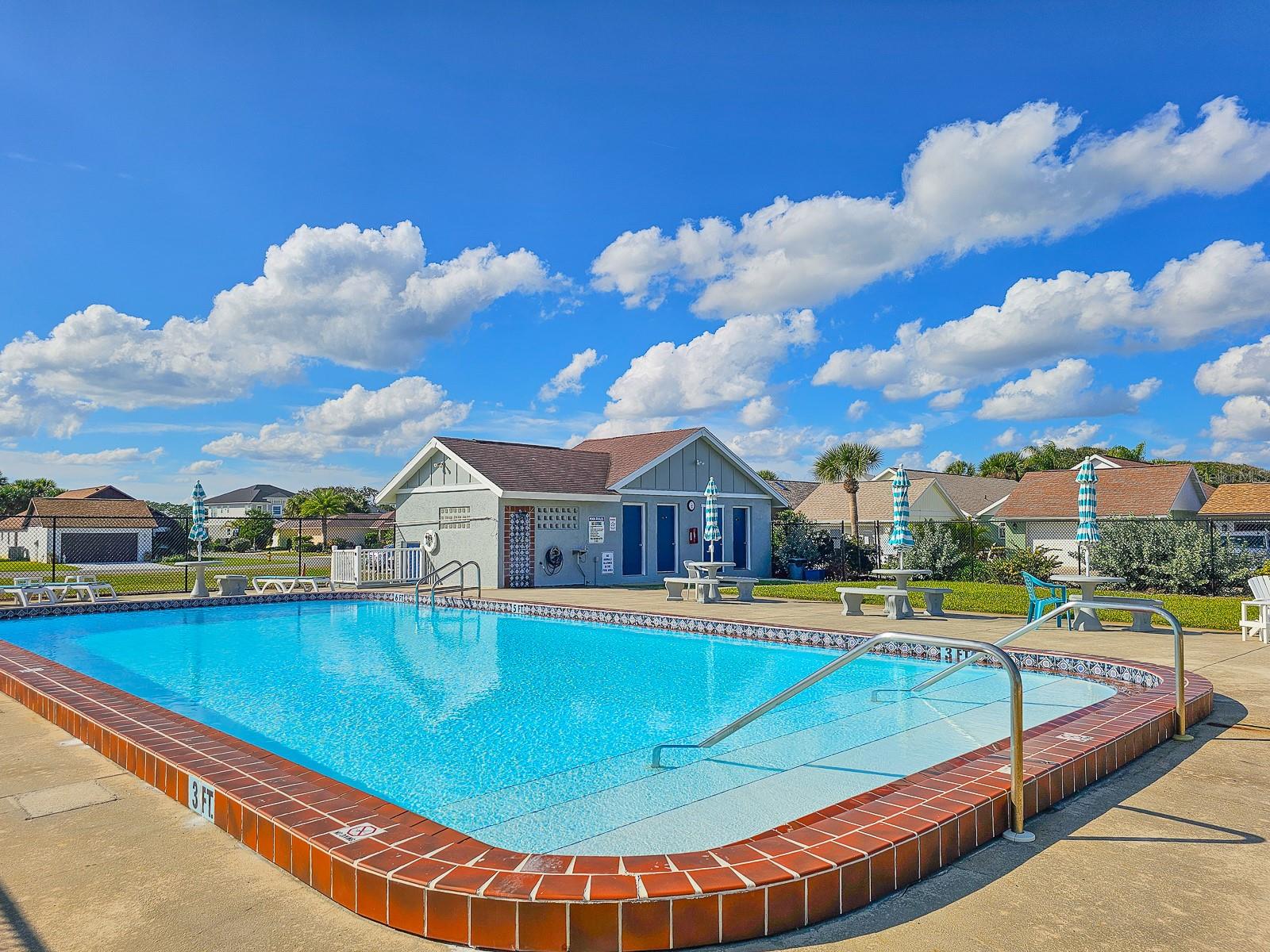 PEBBLE BEACH VILLAGE SUB - Residential