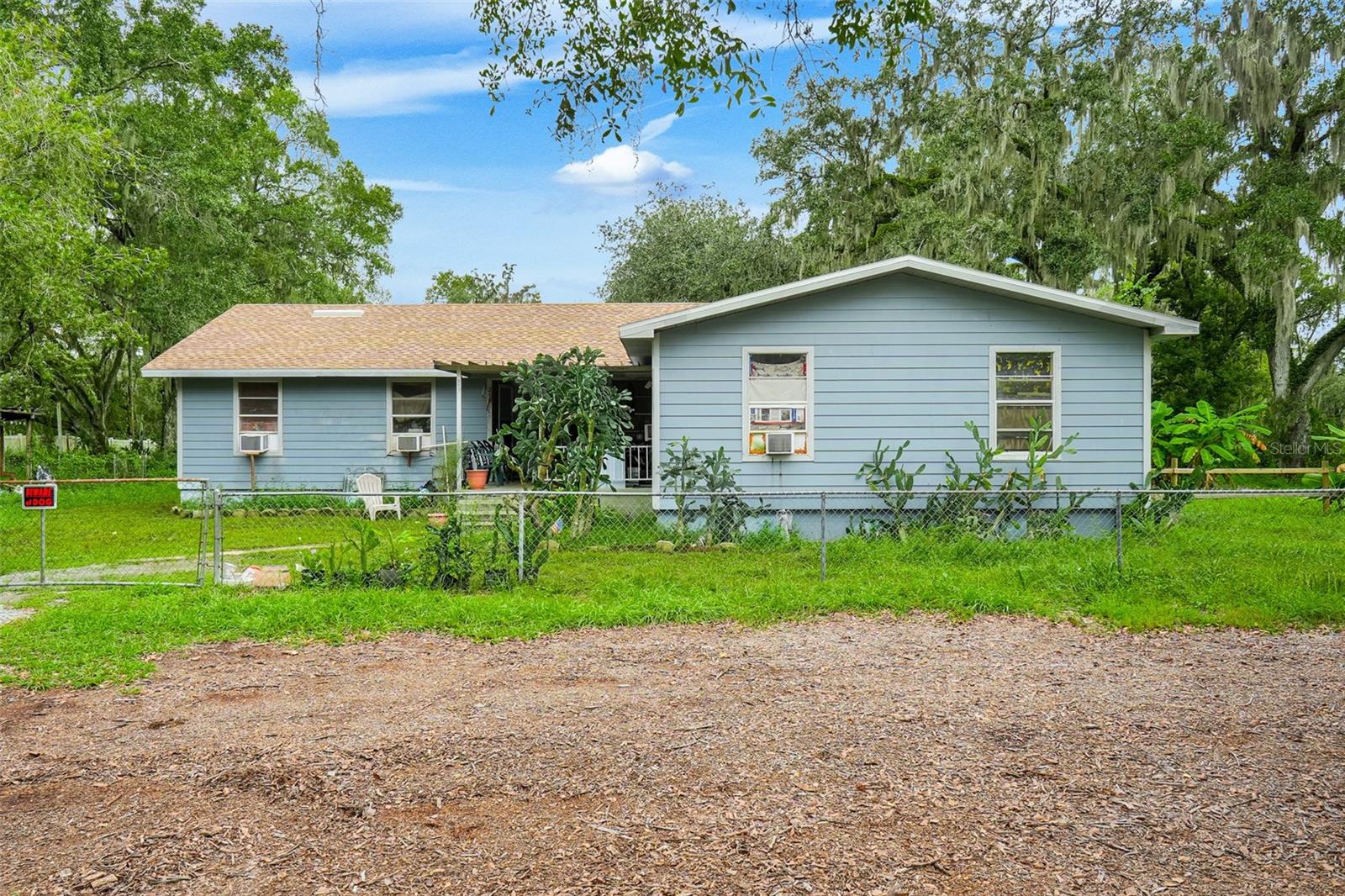 215 JOHN CARROLL ROAD E