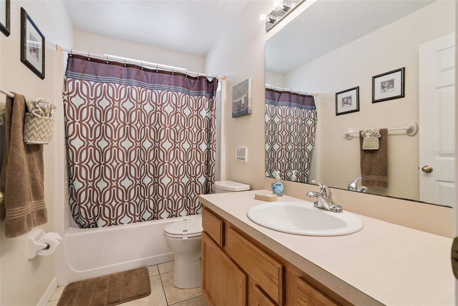 LAKE BERKLEY RESORT PH 02 - Residential