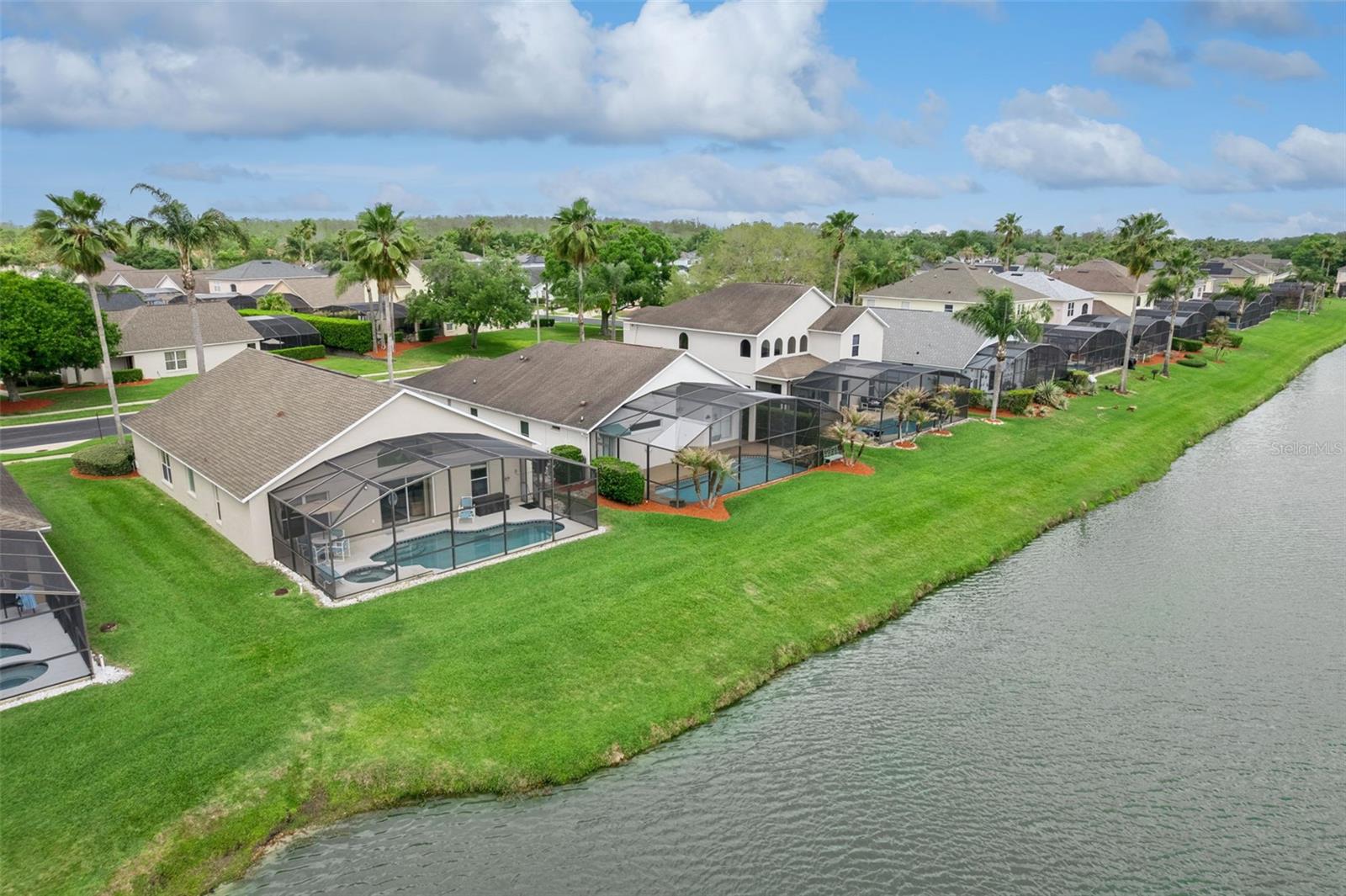 LAKE BERKLEY RESORT PH 02 - Residential