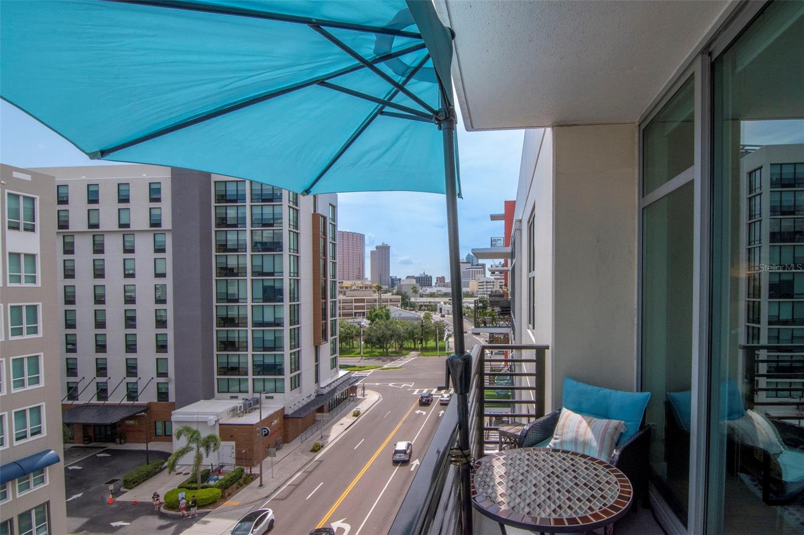 GRAND CENTRAL AT KENNEDY RESID - Residential