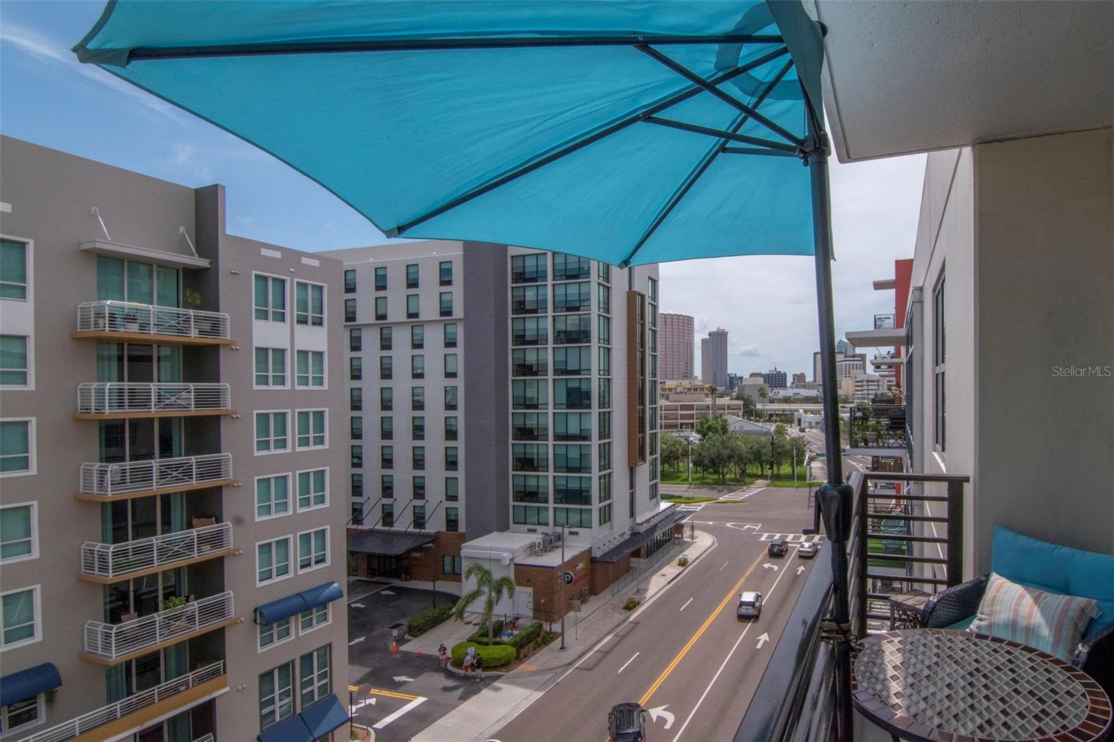 GRAND CENTRAL AT KENNEDY RESID - Residential