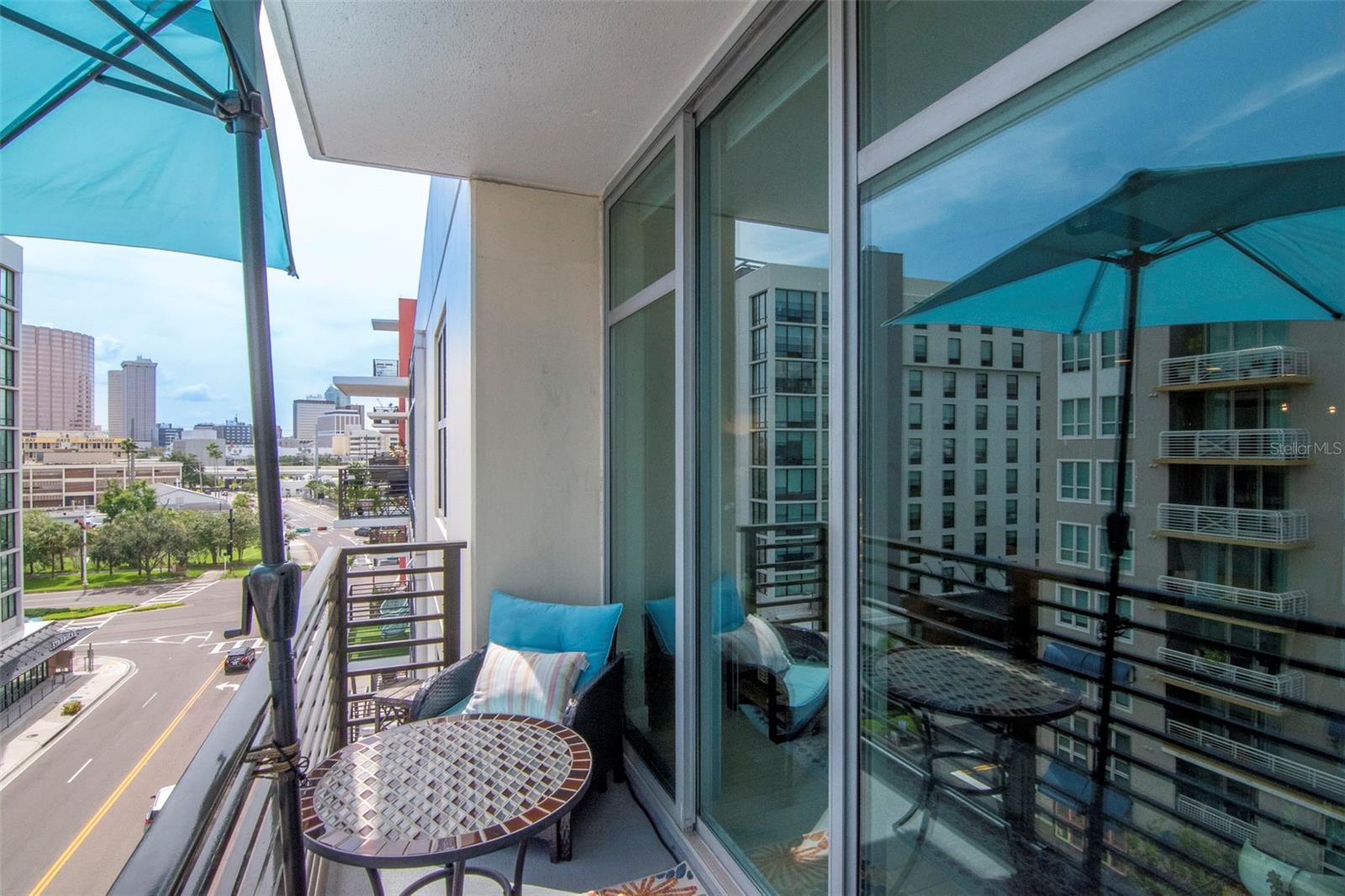 GRAND CENTRAL AT KENNEDY RESID - Residential