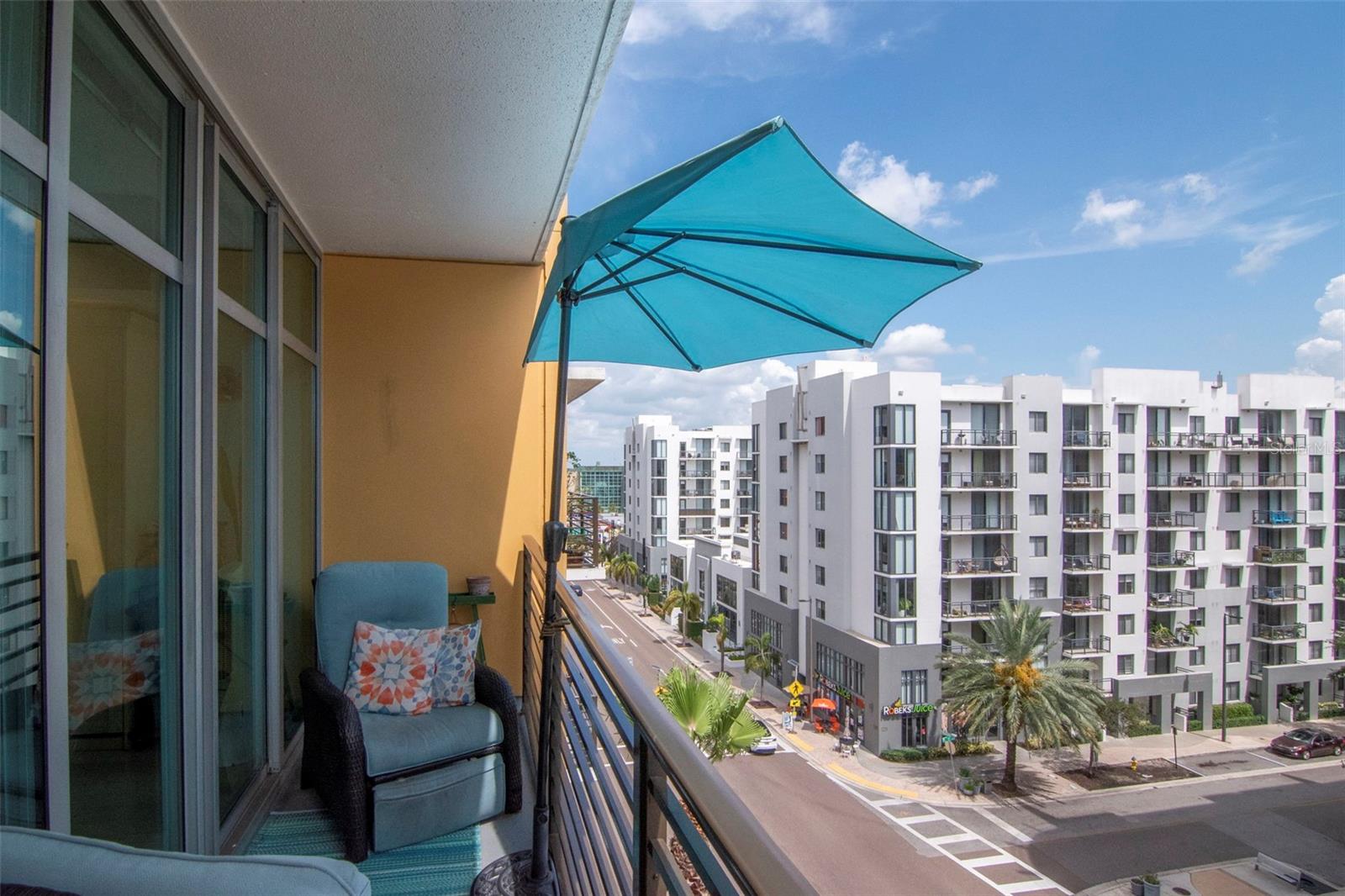 GRAND CENTRAL AT KENNEDY RESID - Residential