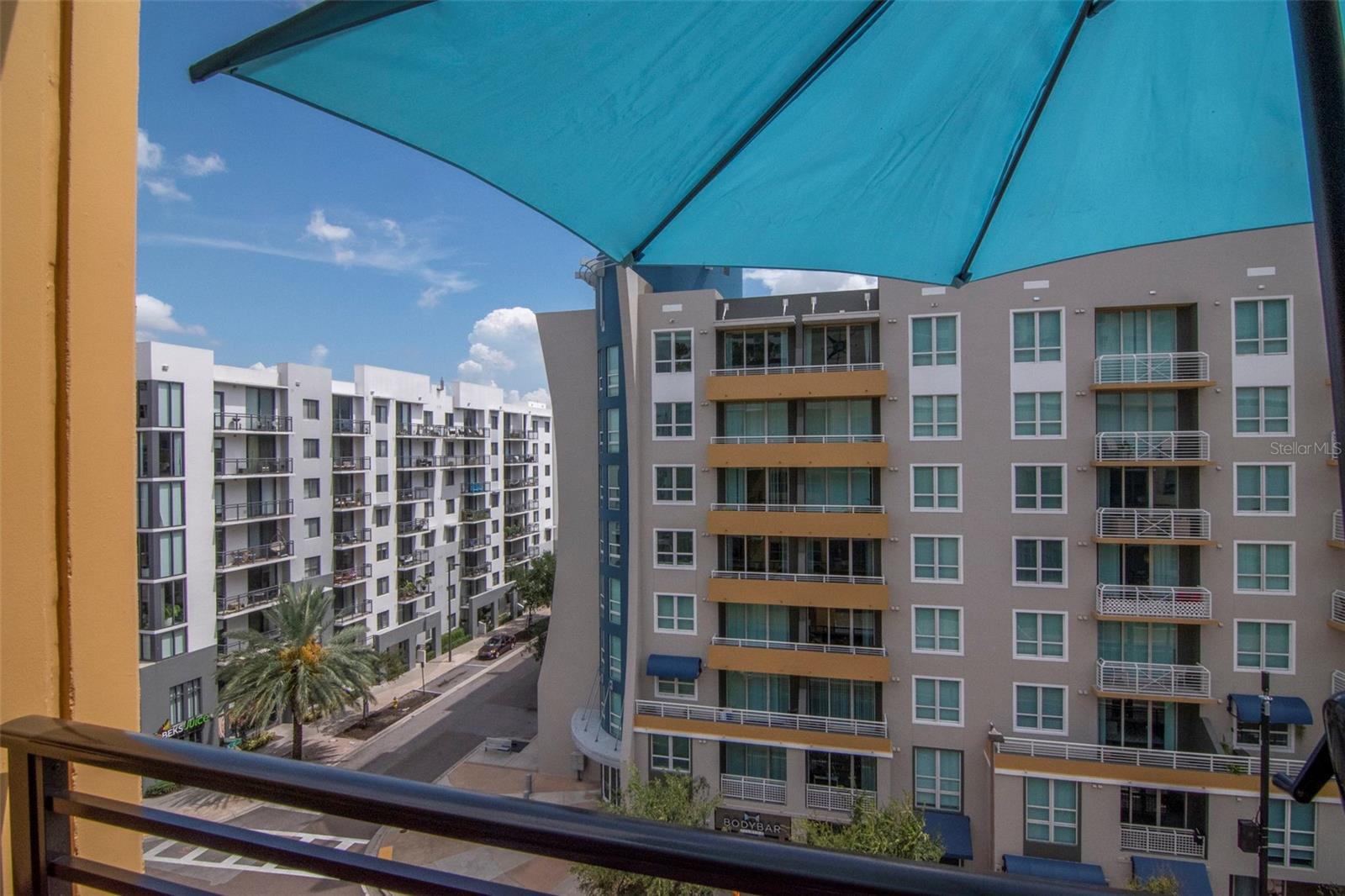 GRAND CENTRAL AT KENNEDY RESID - Residential