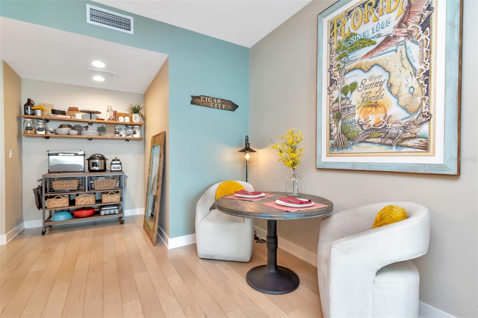 GRAND CENTRAL AT KENNEDY RESID - Residential