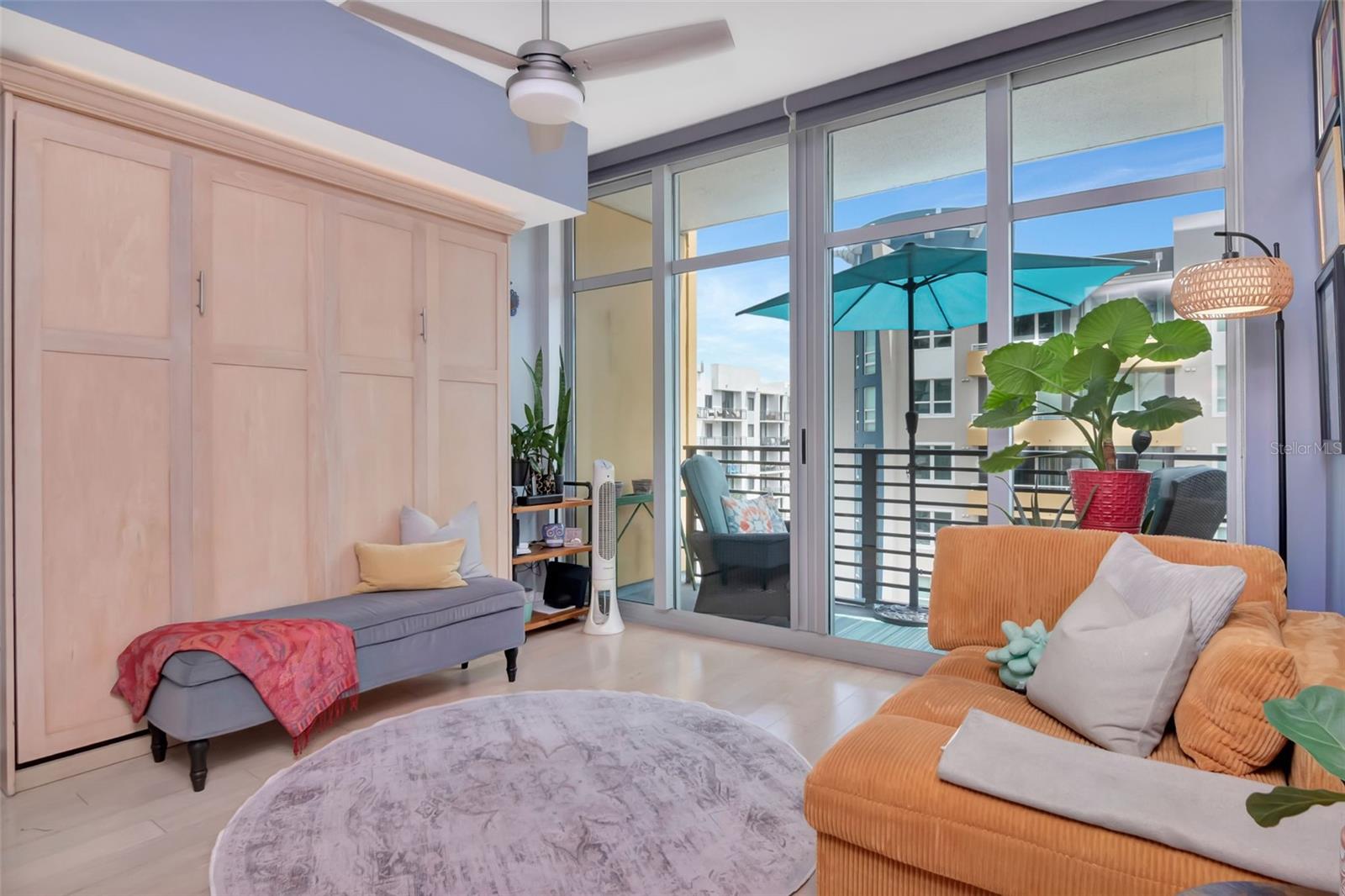 GRAND CENTRAL AT KENNEDY RESID - Residential