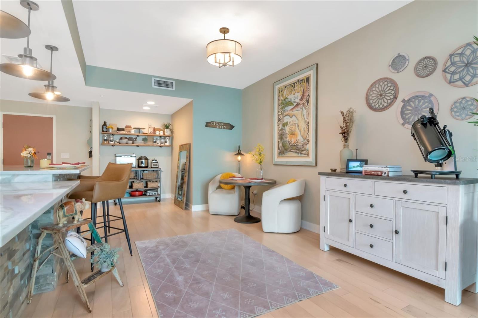 GRAND CENTRAL AT KENNEDY RESID - Residential