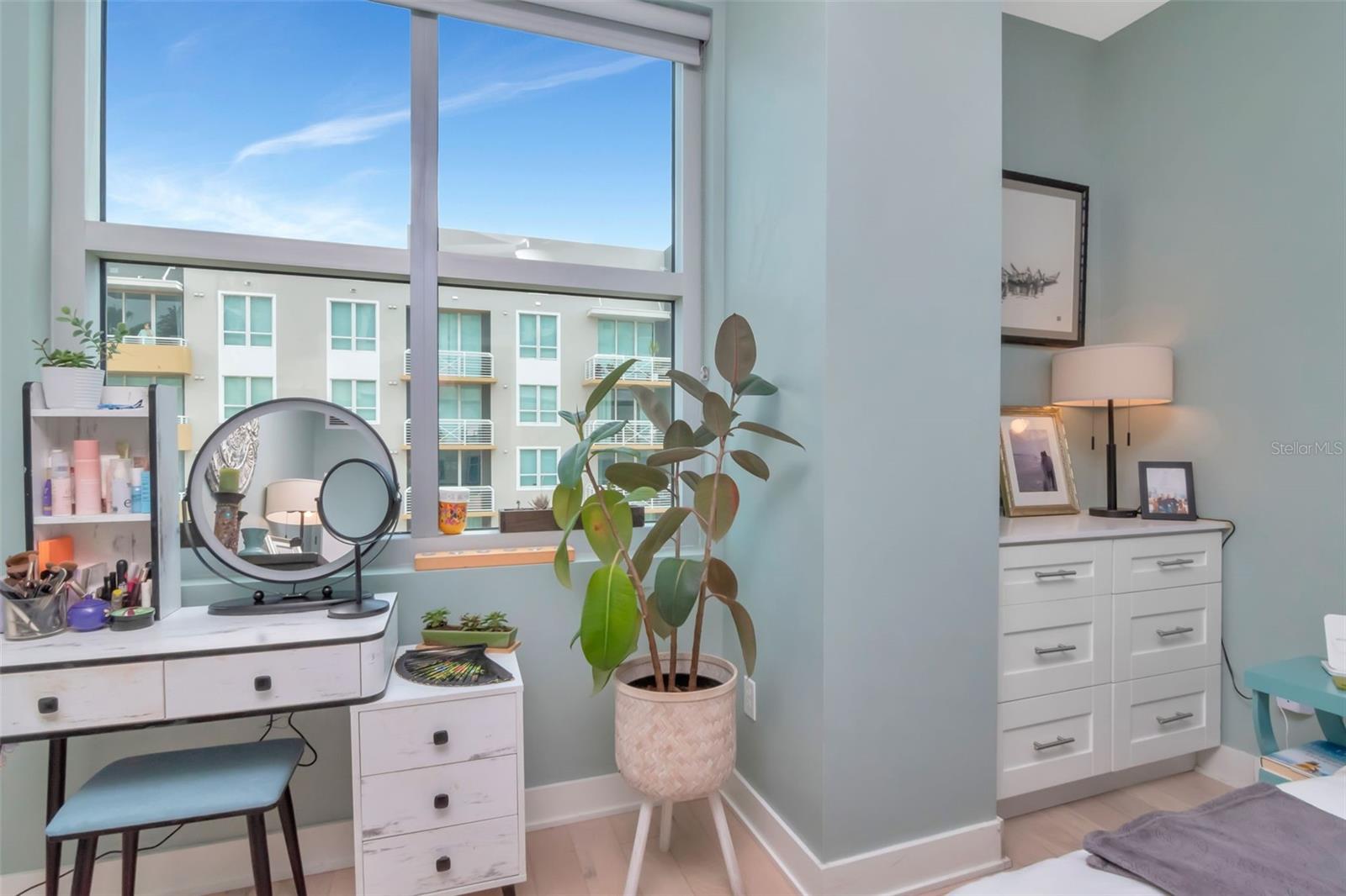 GRAND CENTRAL AT KENNEDY RESID - Residential