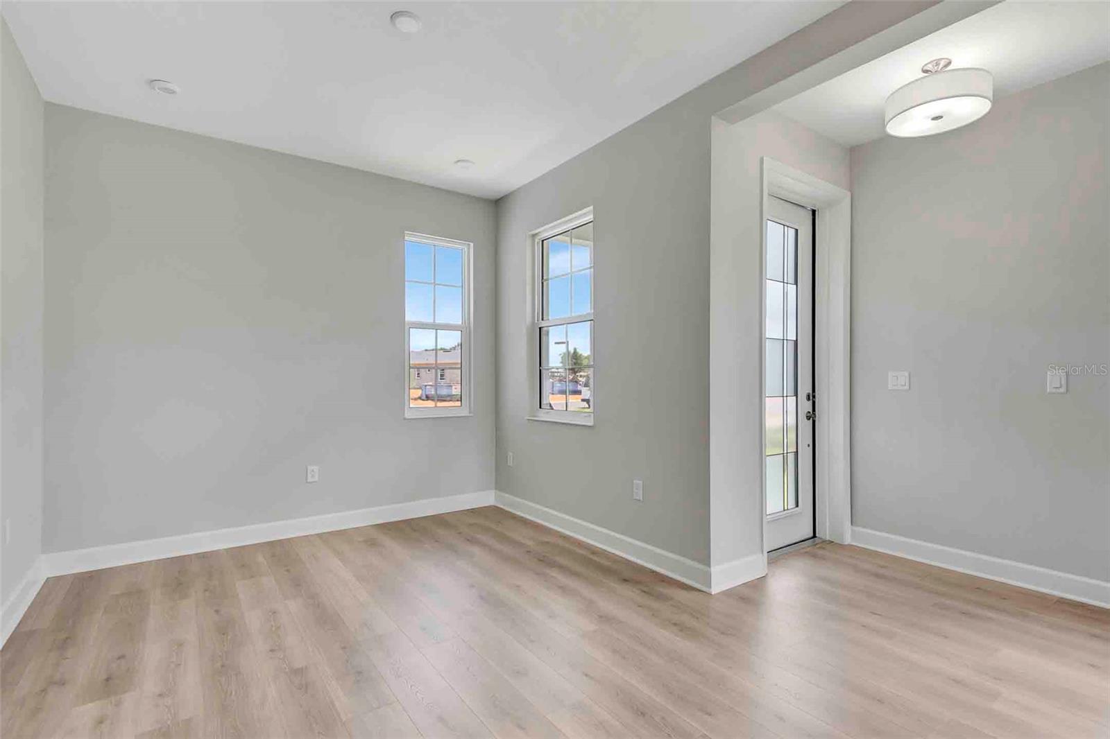 CRESSWIND AT LAKE HARRIS - Residential