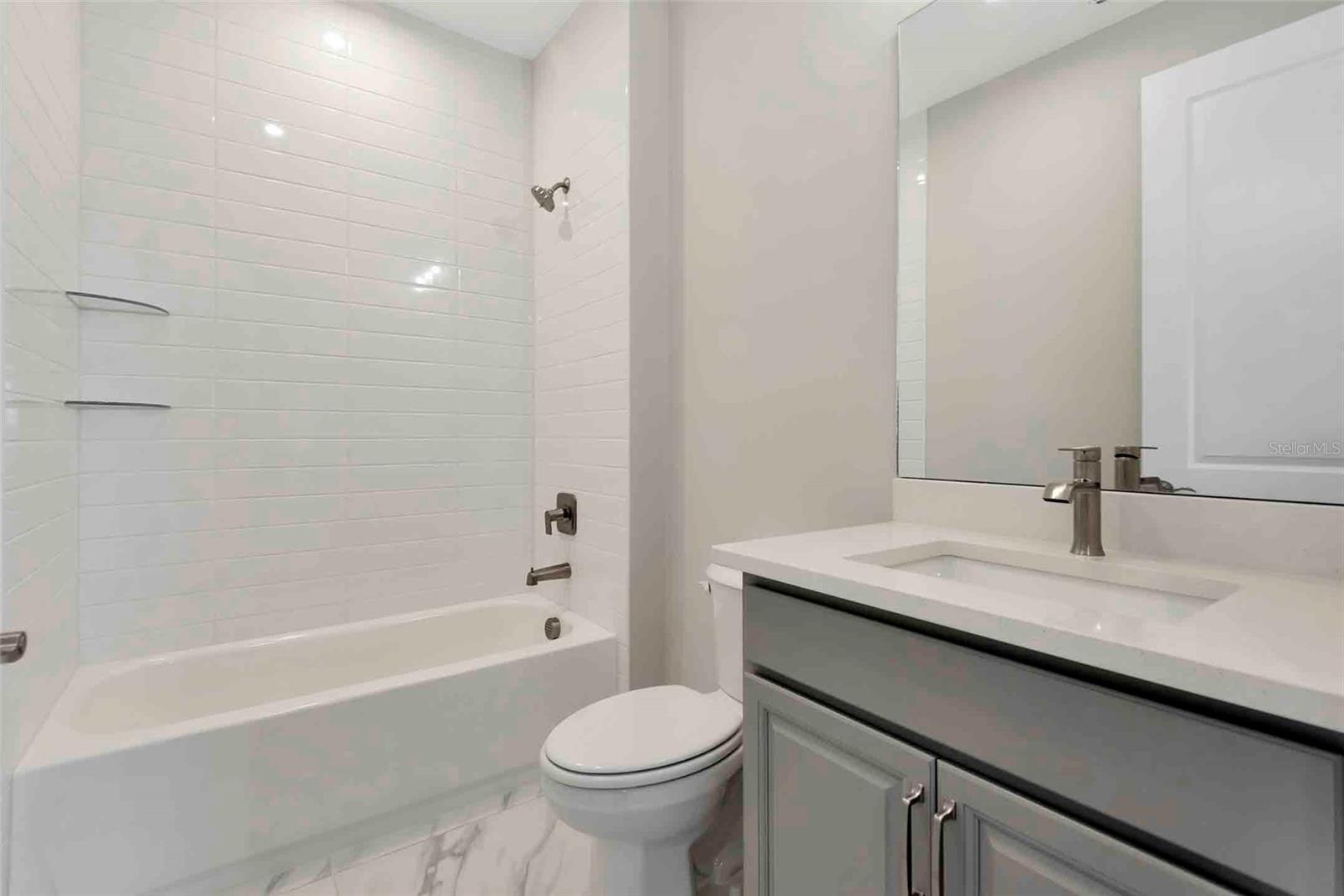 CRESSWIND AT LAKE HARRIS - Residential