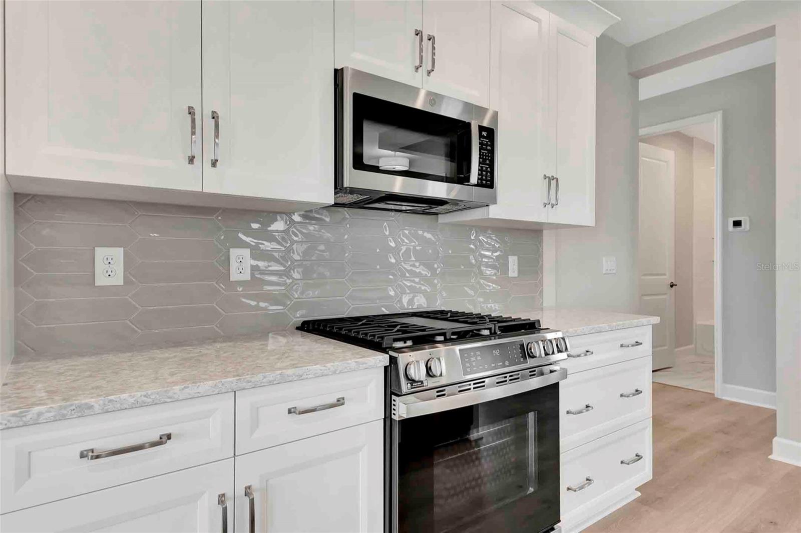 CRESSWIND AT LAKE HARRIS - Residential