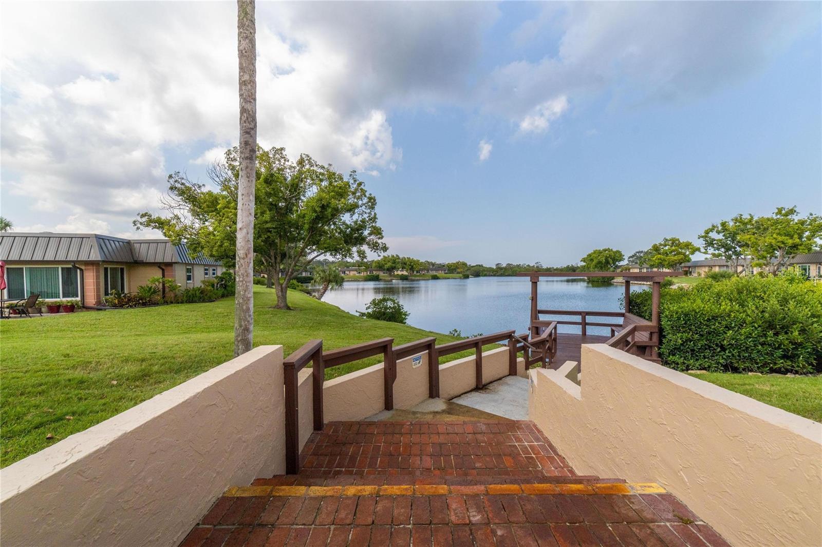 GARDENS BEACON SQUARE - Residential