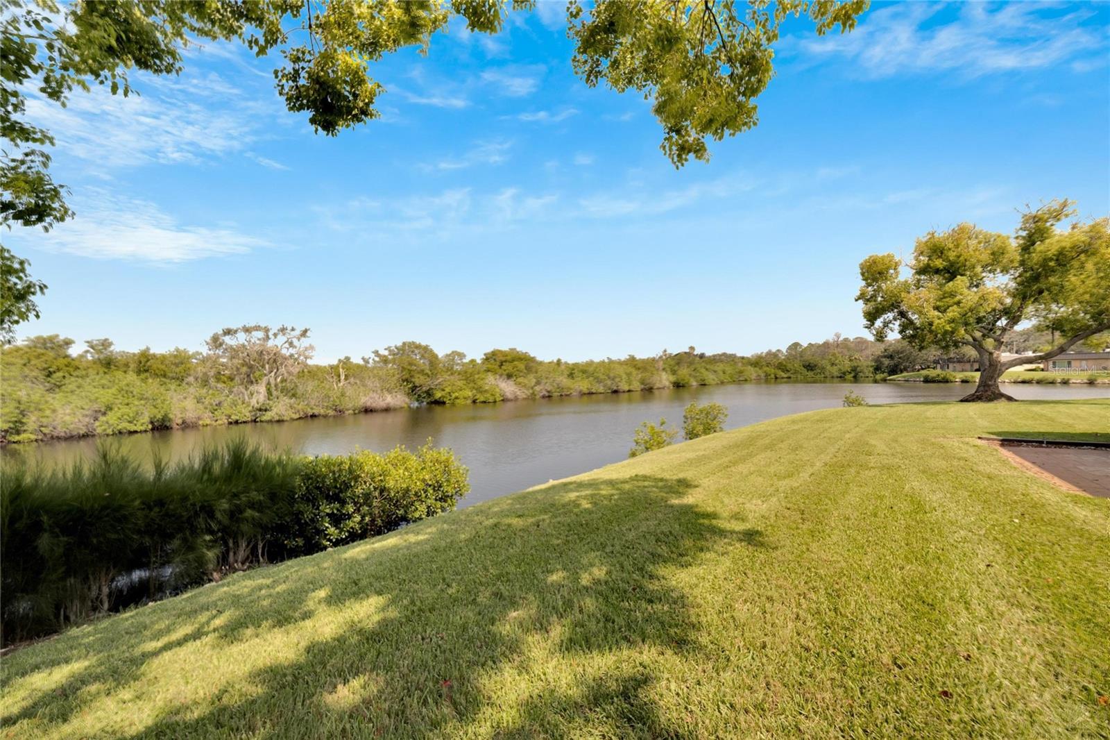 GARDENS BEACON SQUARE - Residential