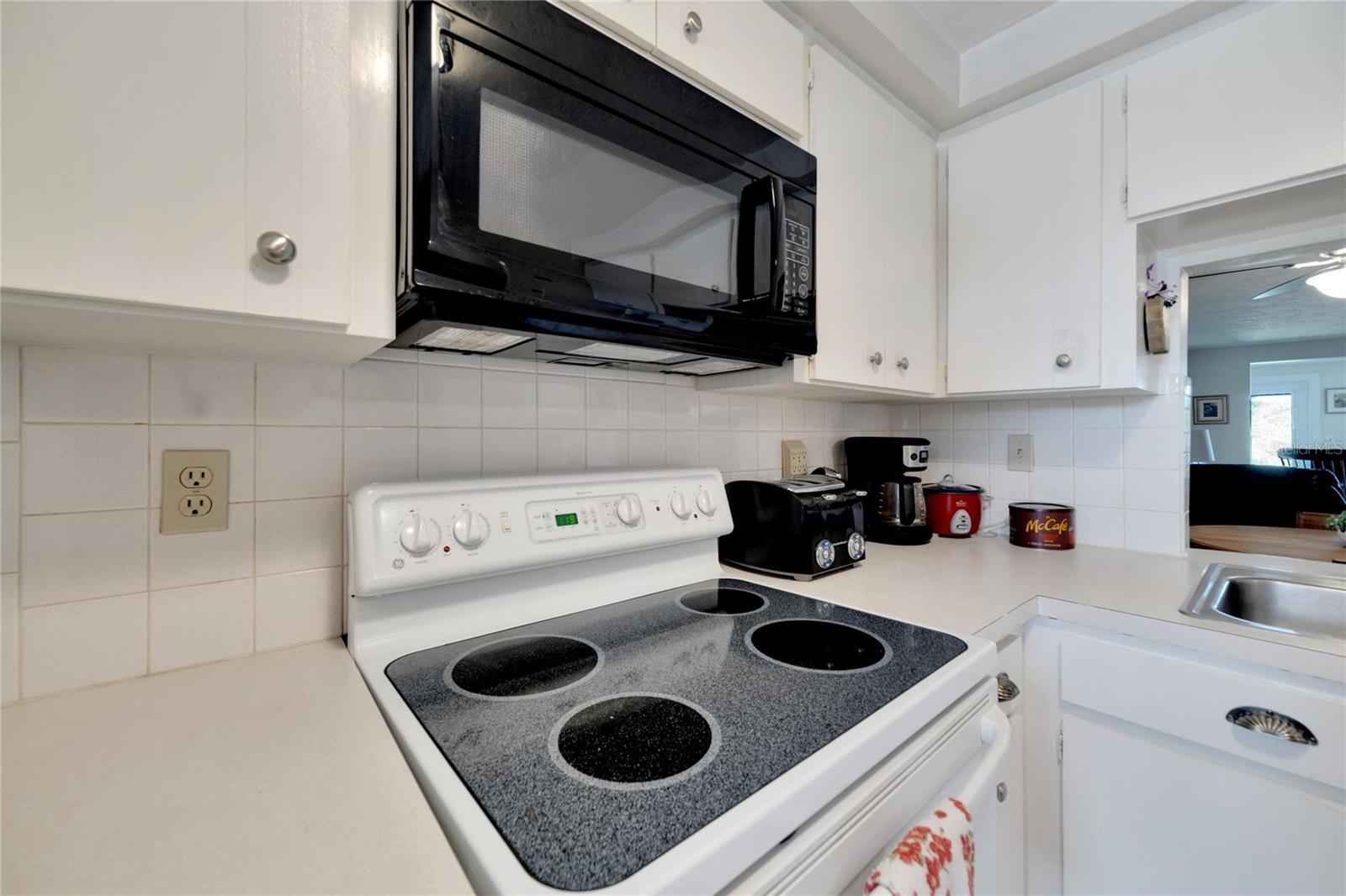 GARDENS BEACON SQUARE - Residential