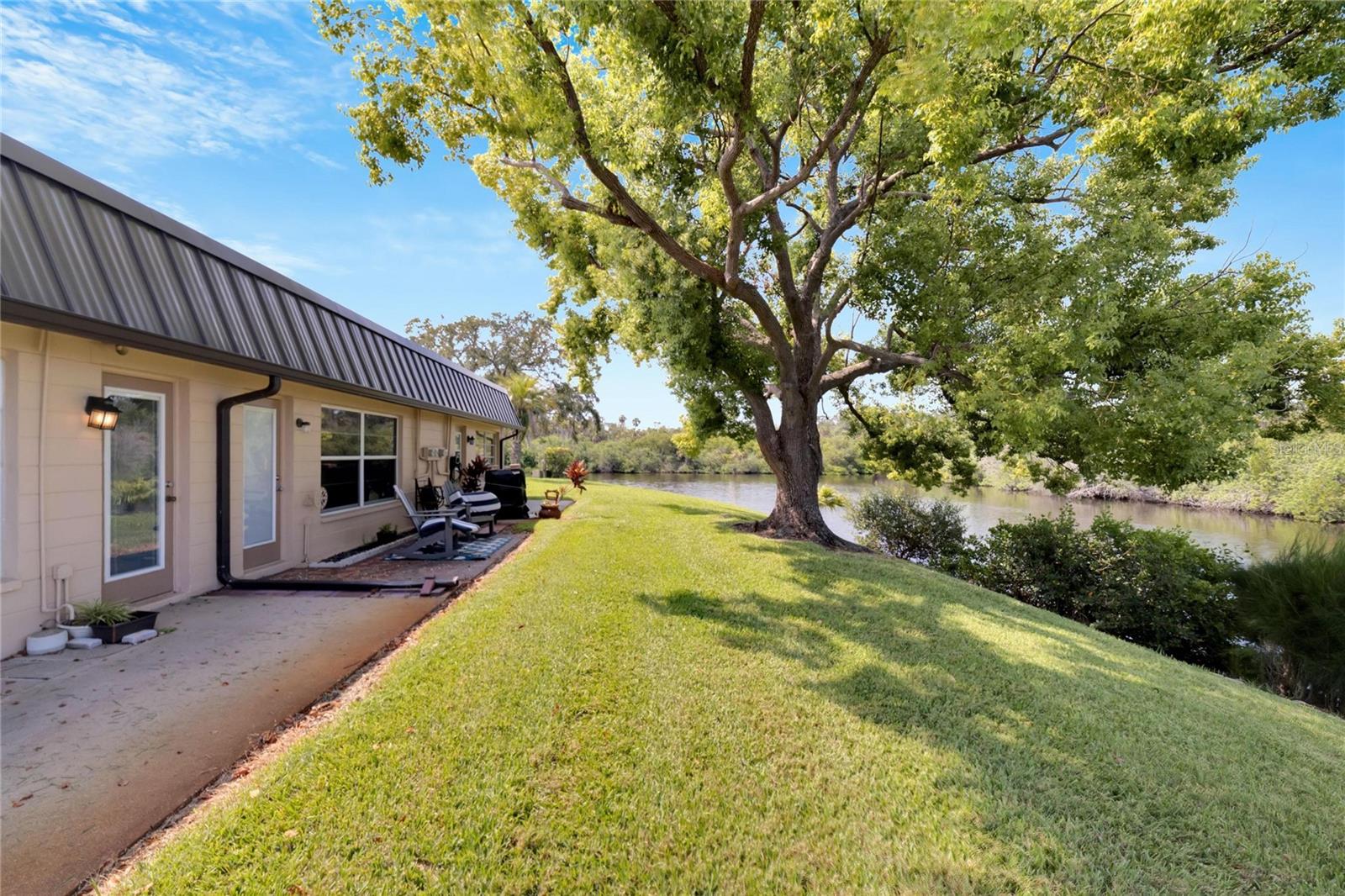 GARDENS BEACON SQUARE - Residential