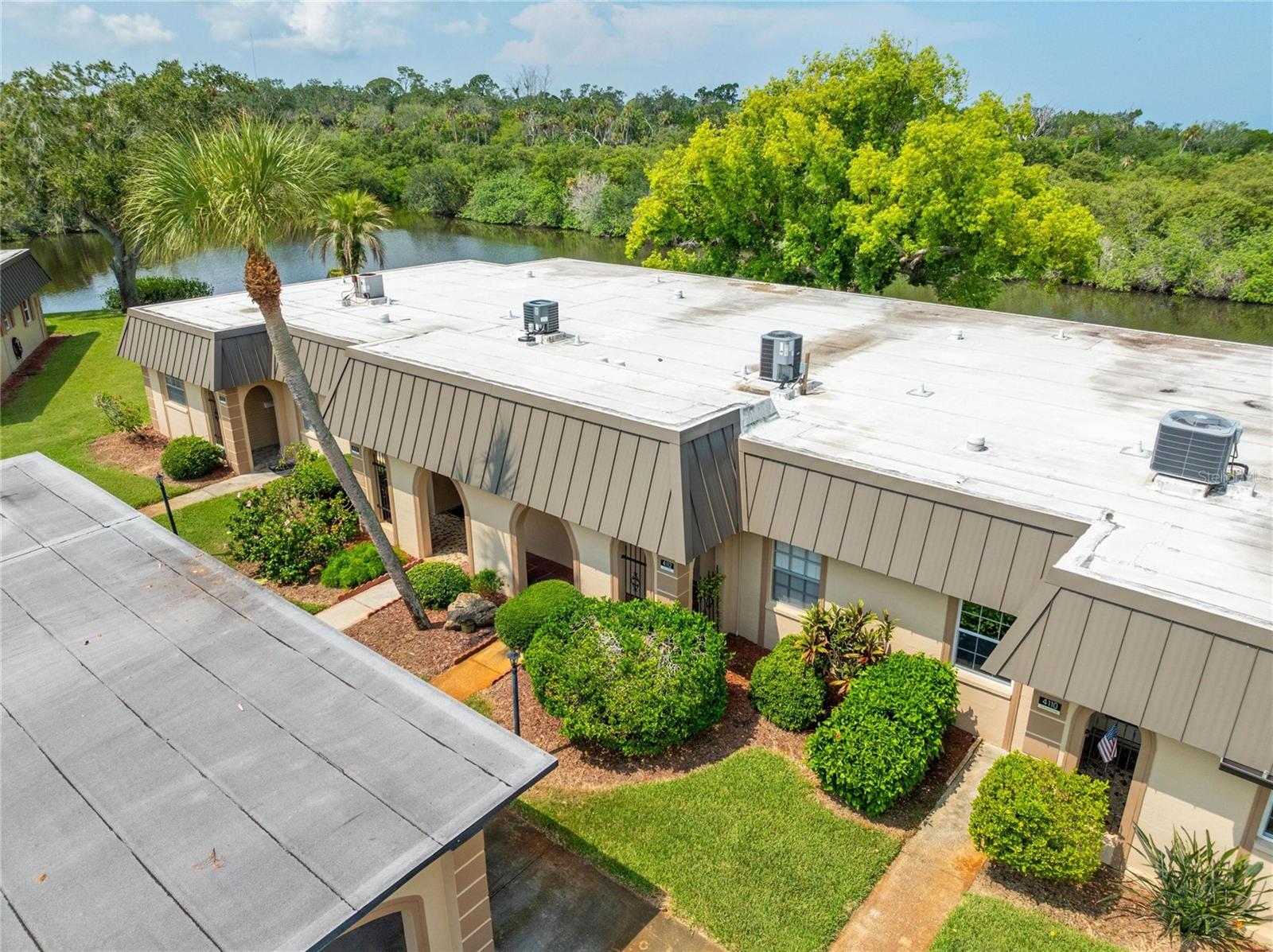 GARDENS BEACON SQUARE - Residential