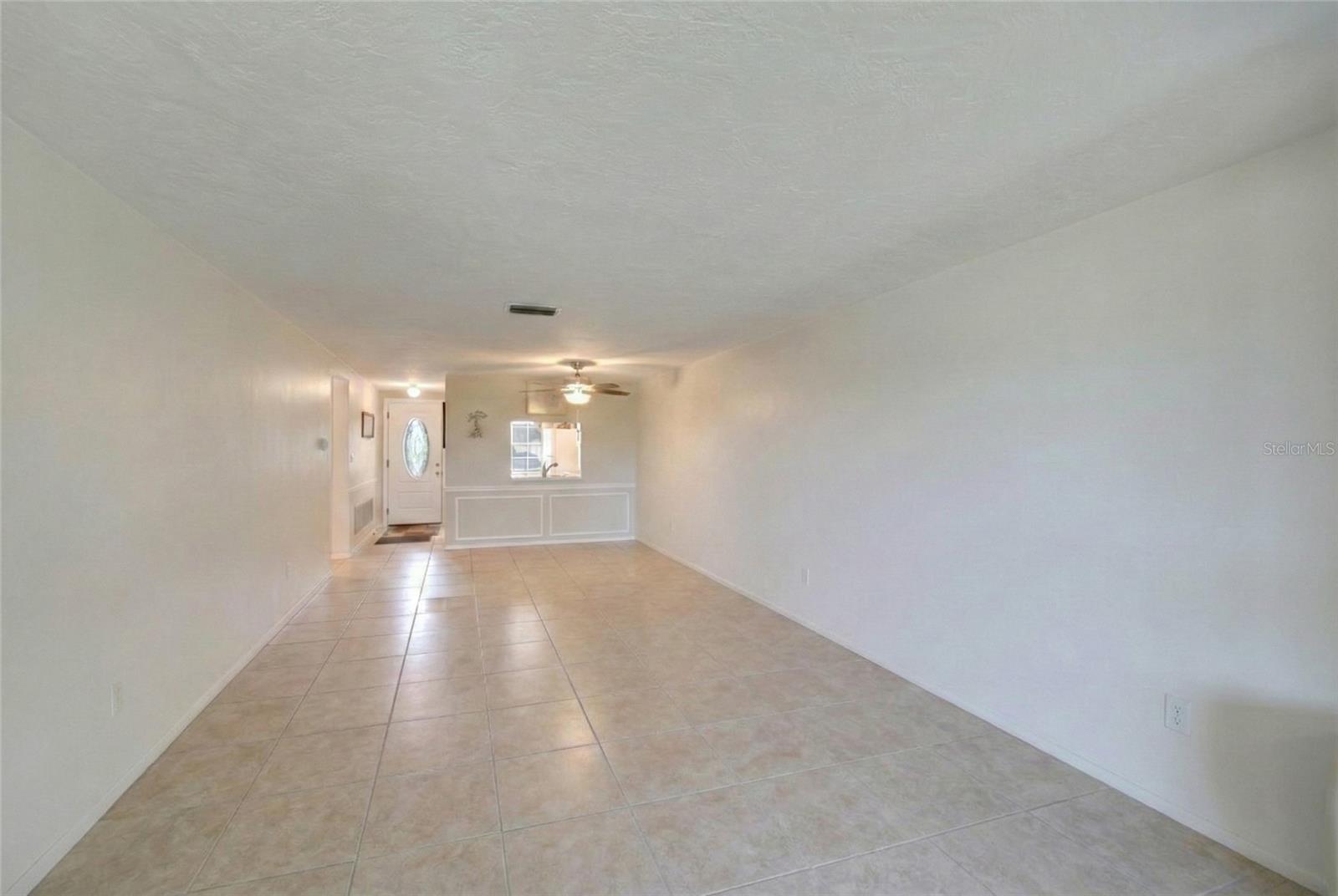 GARDENS BEACON SQUARE - Residential