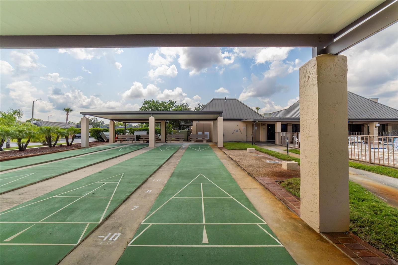 GARDENS BEACON SQUARE - Residential