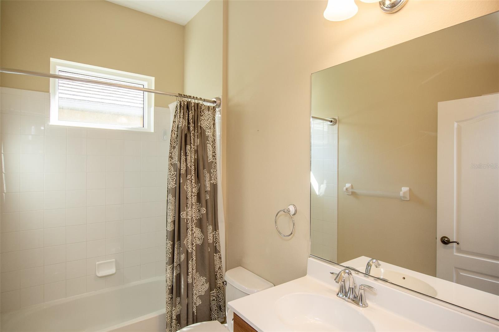 WISTERIA PARK - Residential