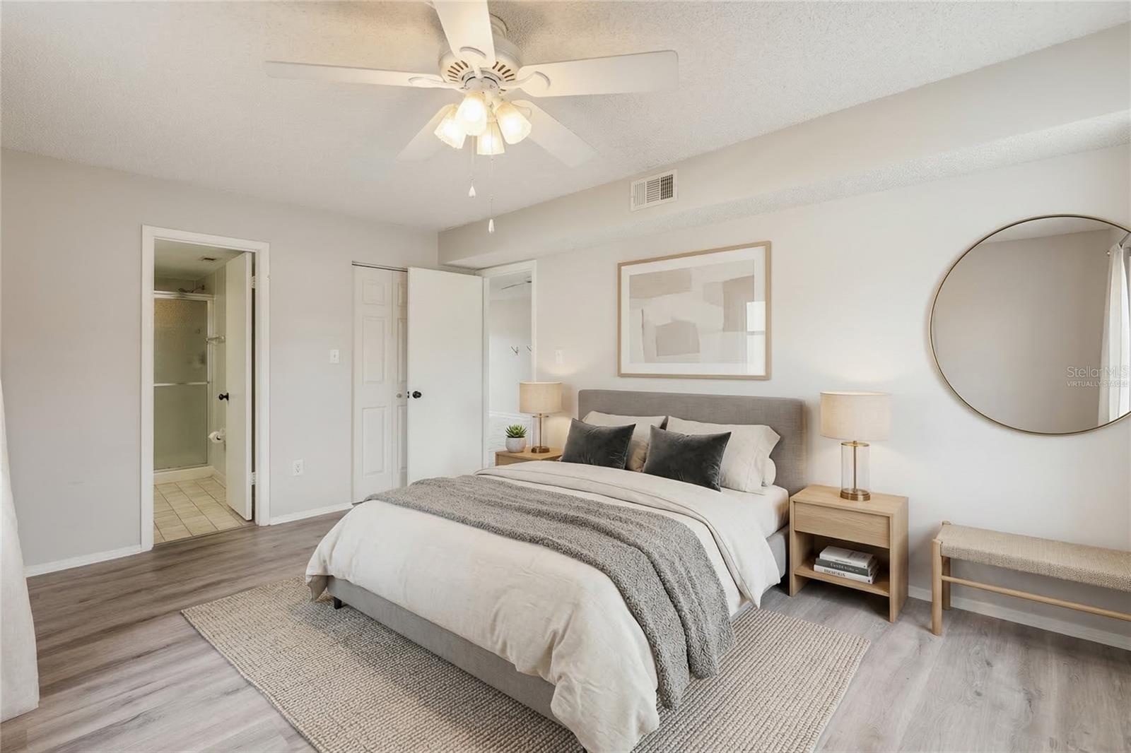 WILLOWPOINTE CONDO PH 01 - Residential