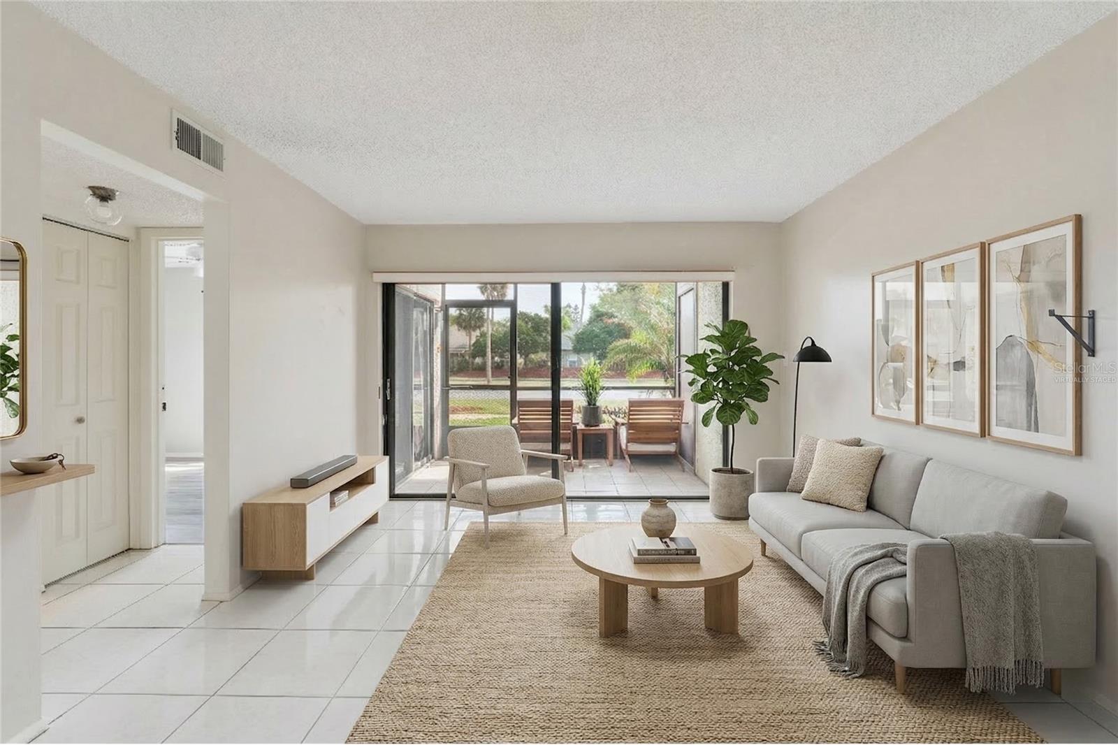 WILLOWPOINTE CONDO PH 01 - Residential