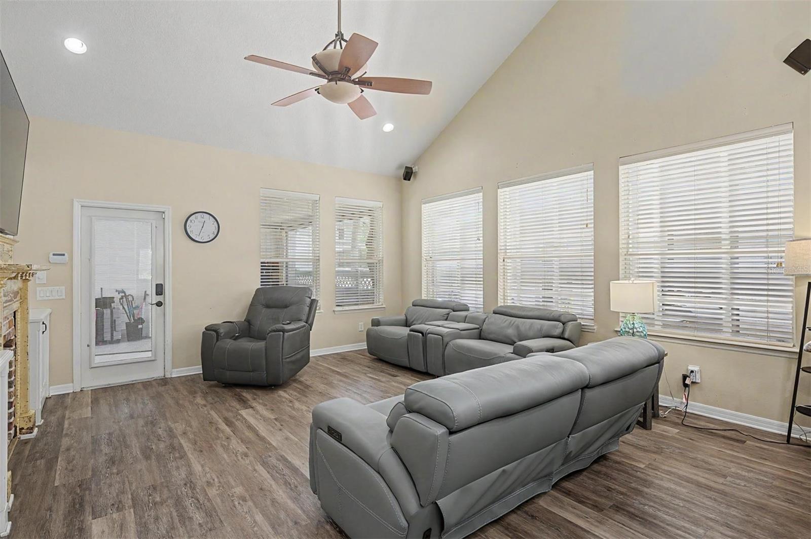 LONGLEAF NBRHD 3 - Residential