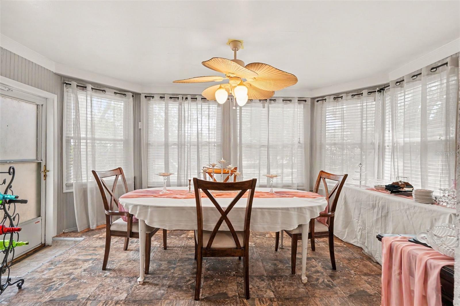 FOREST OAKS - Residential