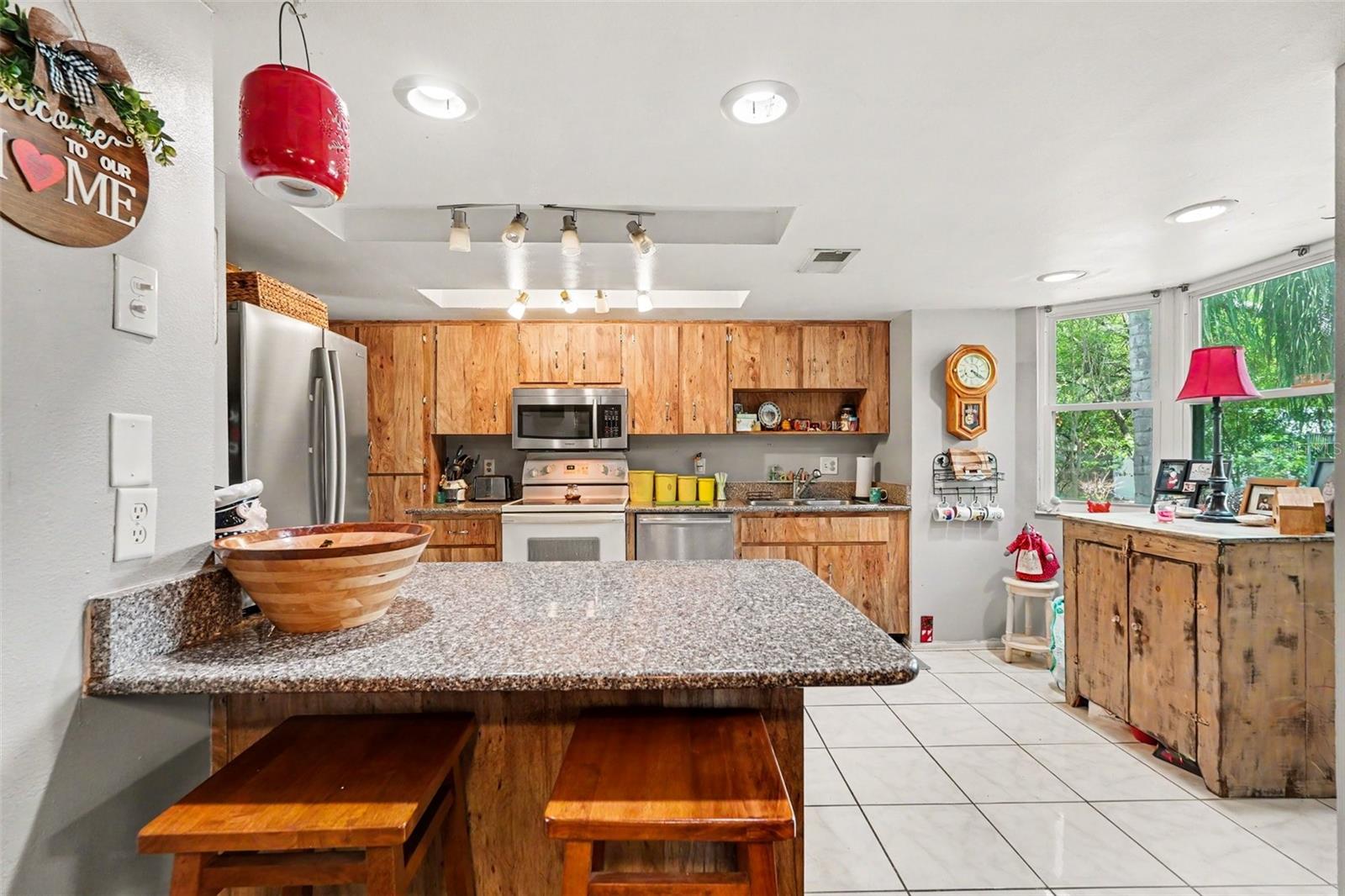 FOREST OAKS - Residential