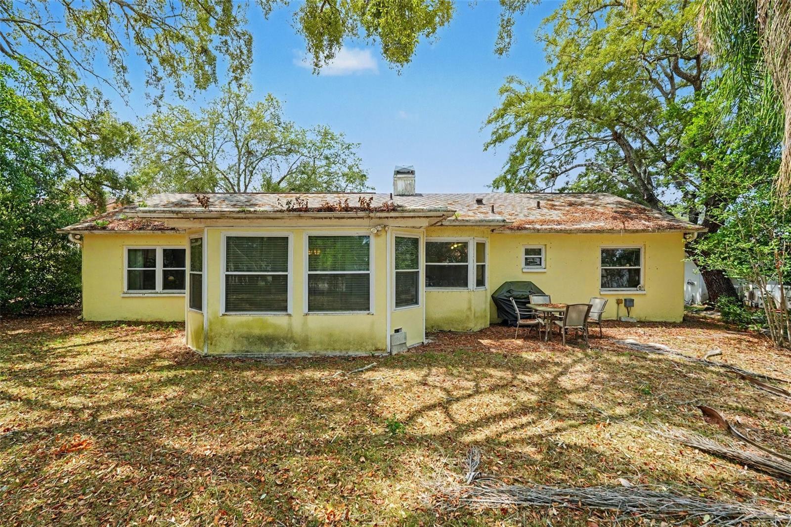 FOREST OAKS - Residential